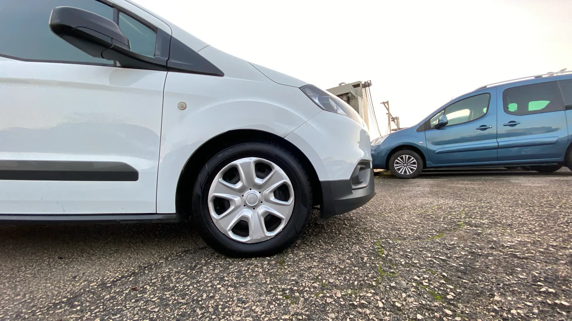 Ford Transit 1.5 - foto 25