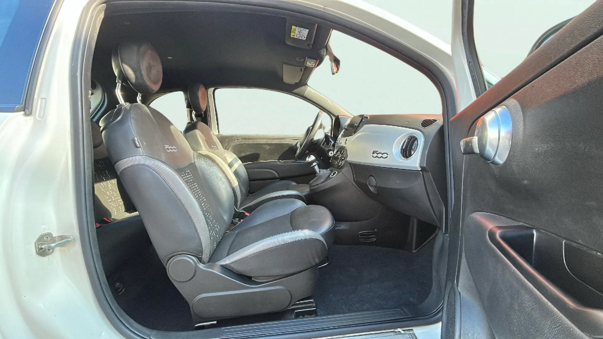 Fiat 500 Club 1.0 Hybrid - foto 14