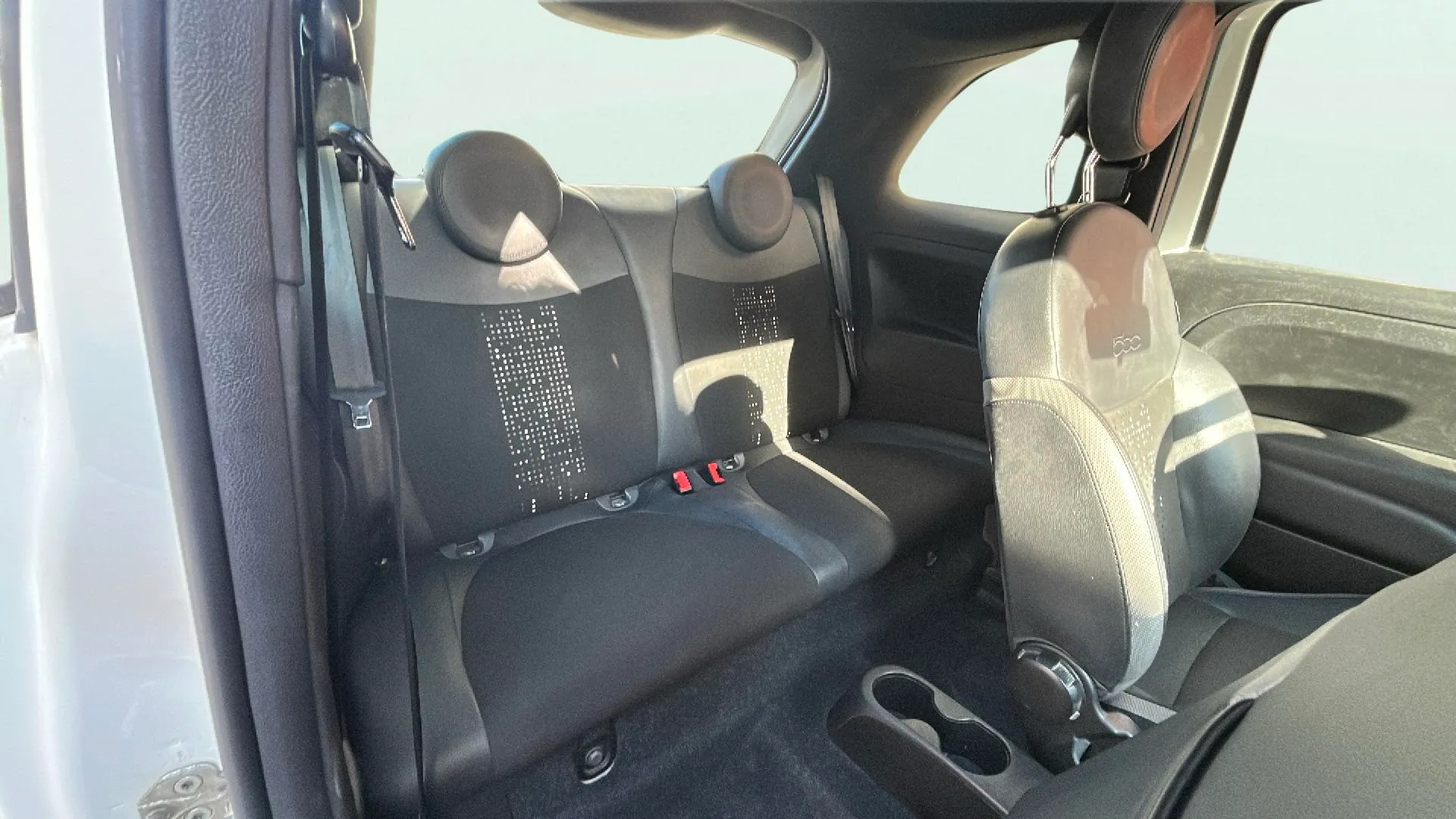 Fiat 500 Club 1.0 Hybrid - foto 15
