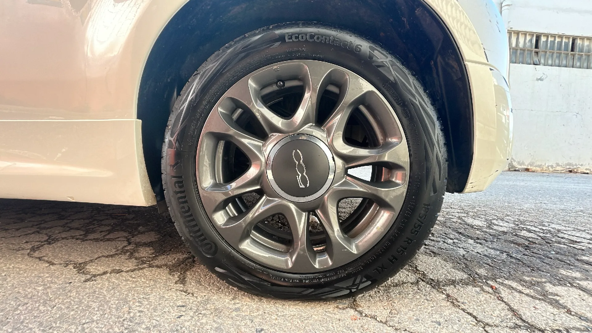 Fiat 500 Club 1.0 Hybrid - foto 17
