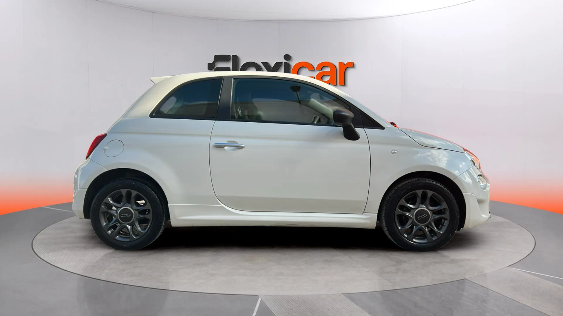 Fiat 500 Club 1.0 Hybrid - foto 3