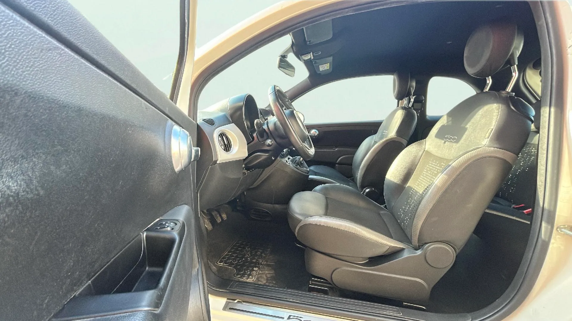Fiat 500 Club 1.0 Hybrid - foto 13
