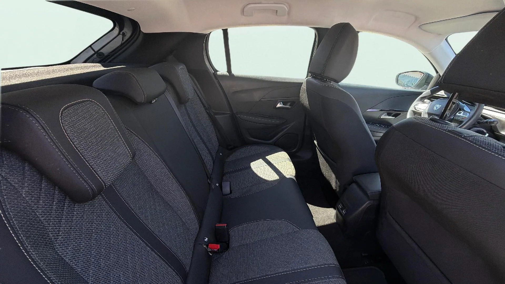 Peugeot 208 Allure Gasolina 100 - foto 17