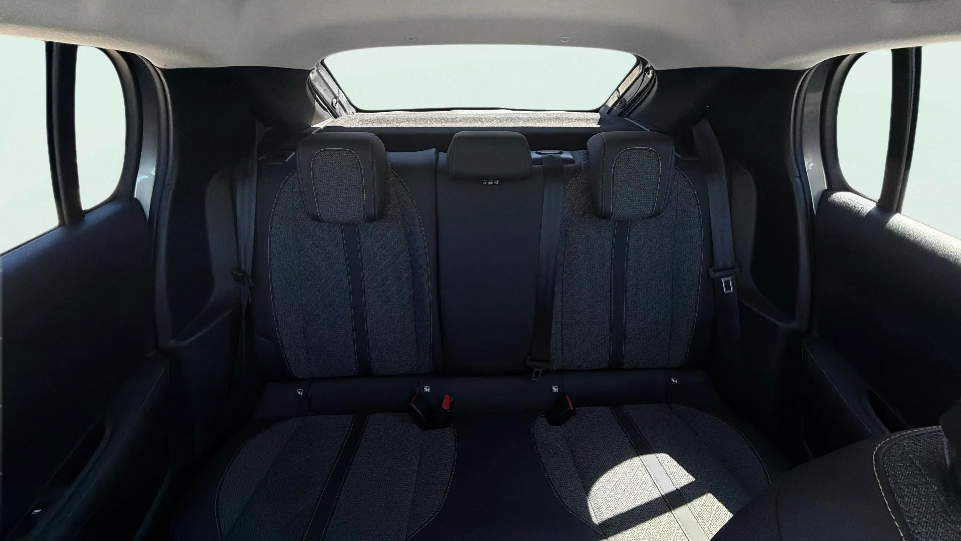 Peugeot 208 Allure Gasolina 100 - foto 18