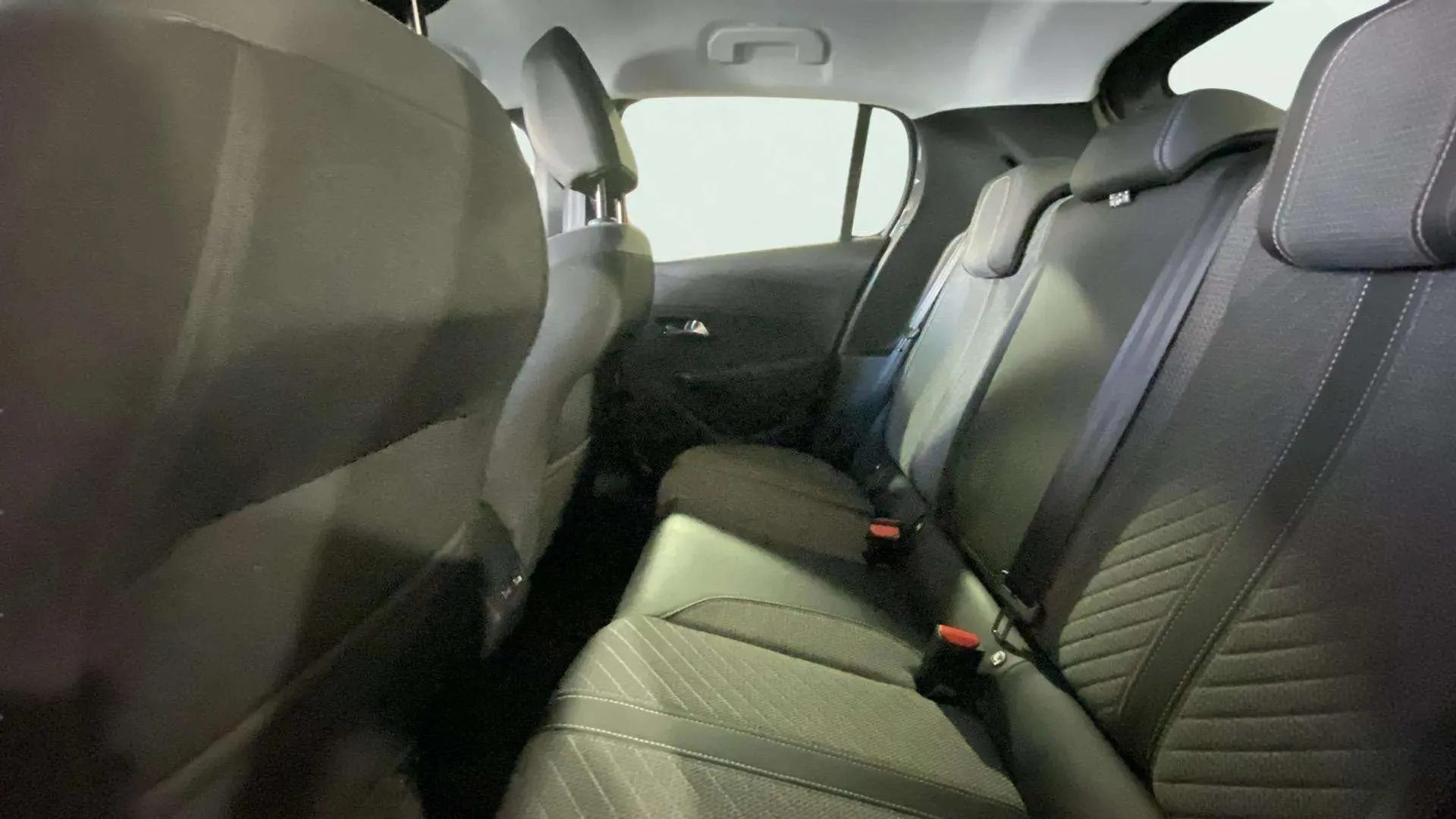 Peugeot 208 Allure Gasolina 100 - foto 16