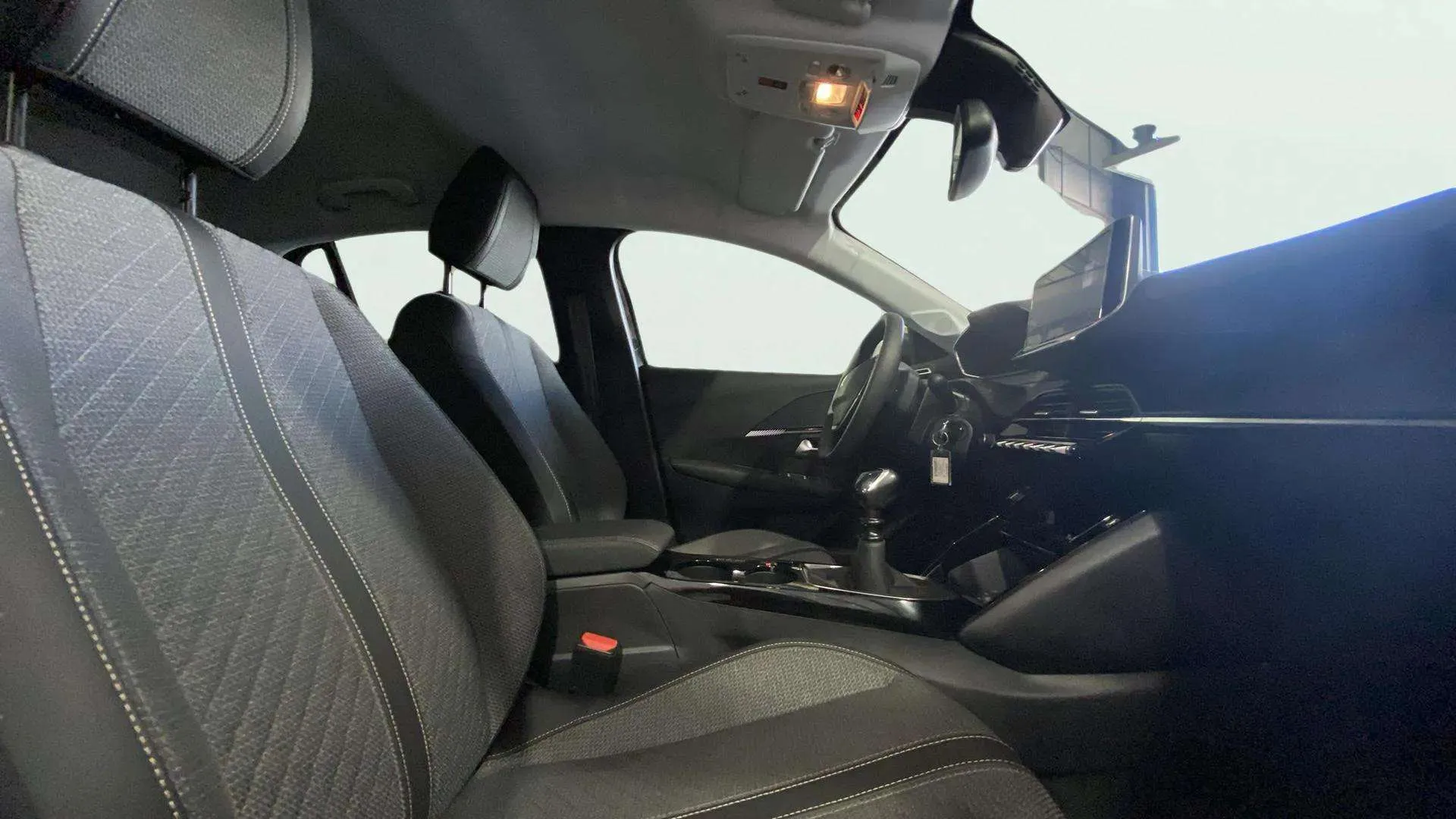 Peugeot 208 Allure Gasolina 100 - foto 13