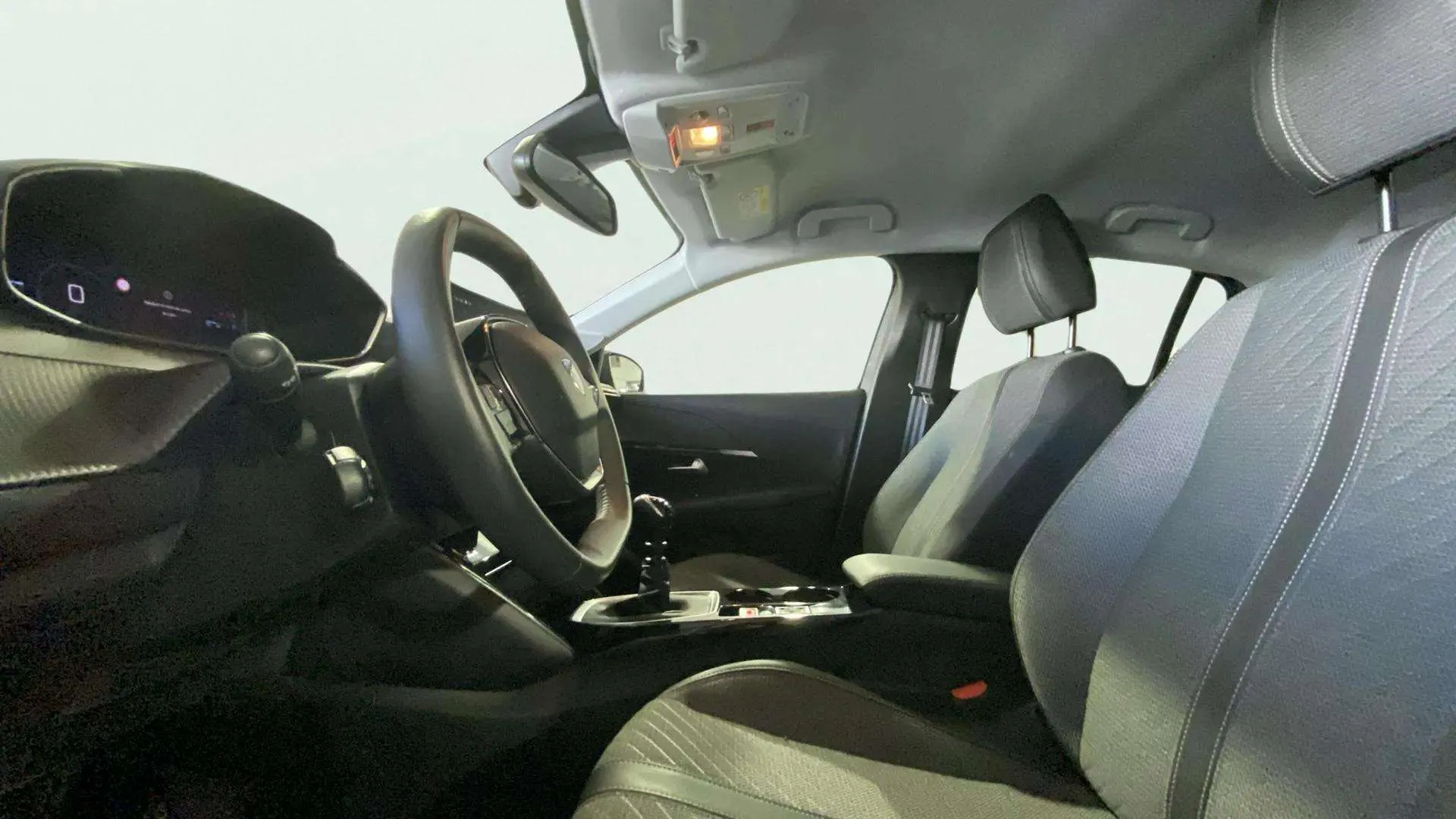 Peugeot 208 Allure Gasolina 100 - foto 12