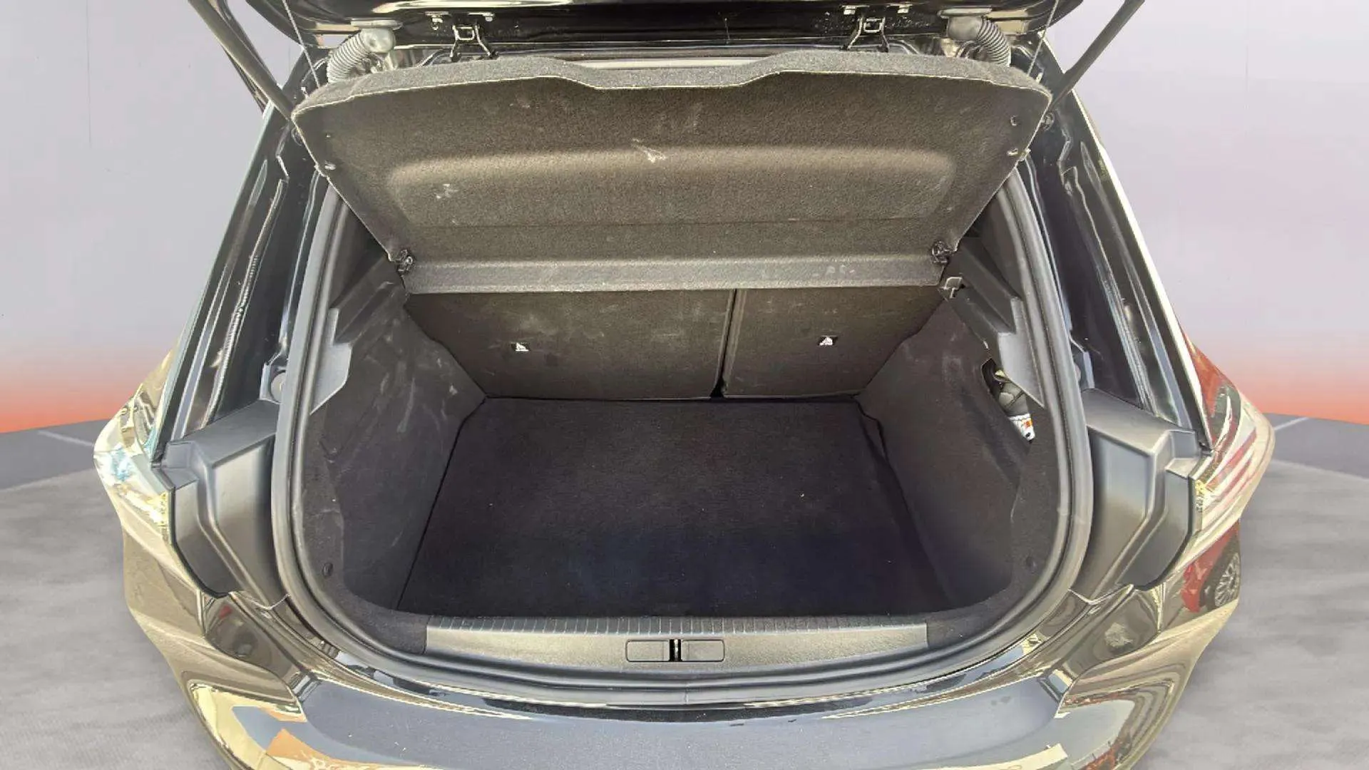Peugeot 208 Allure Gasolina 100 - foto 18