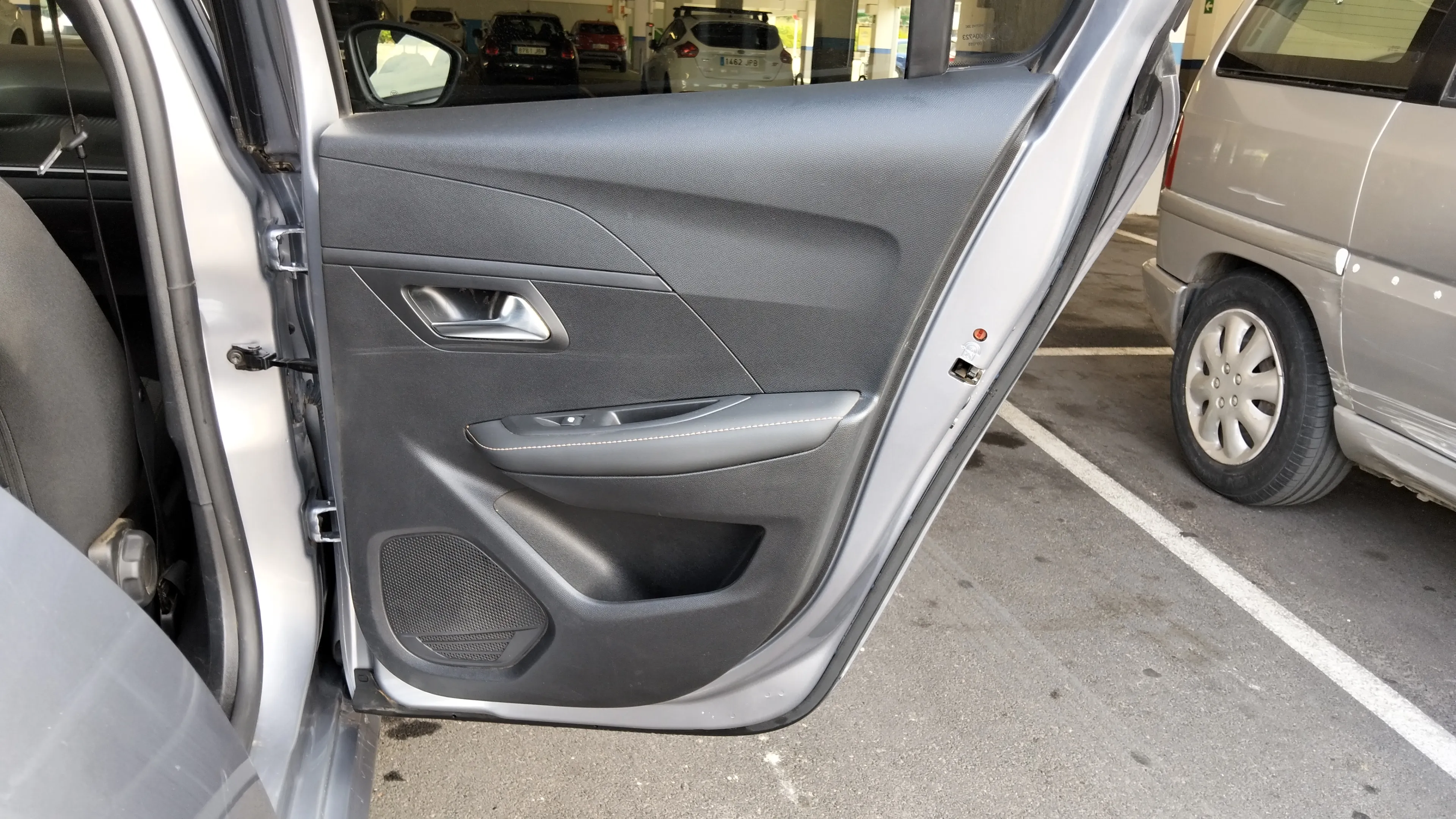 Peugeot 208 Allure Gasolina 100 - foto 13
