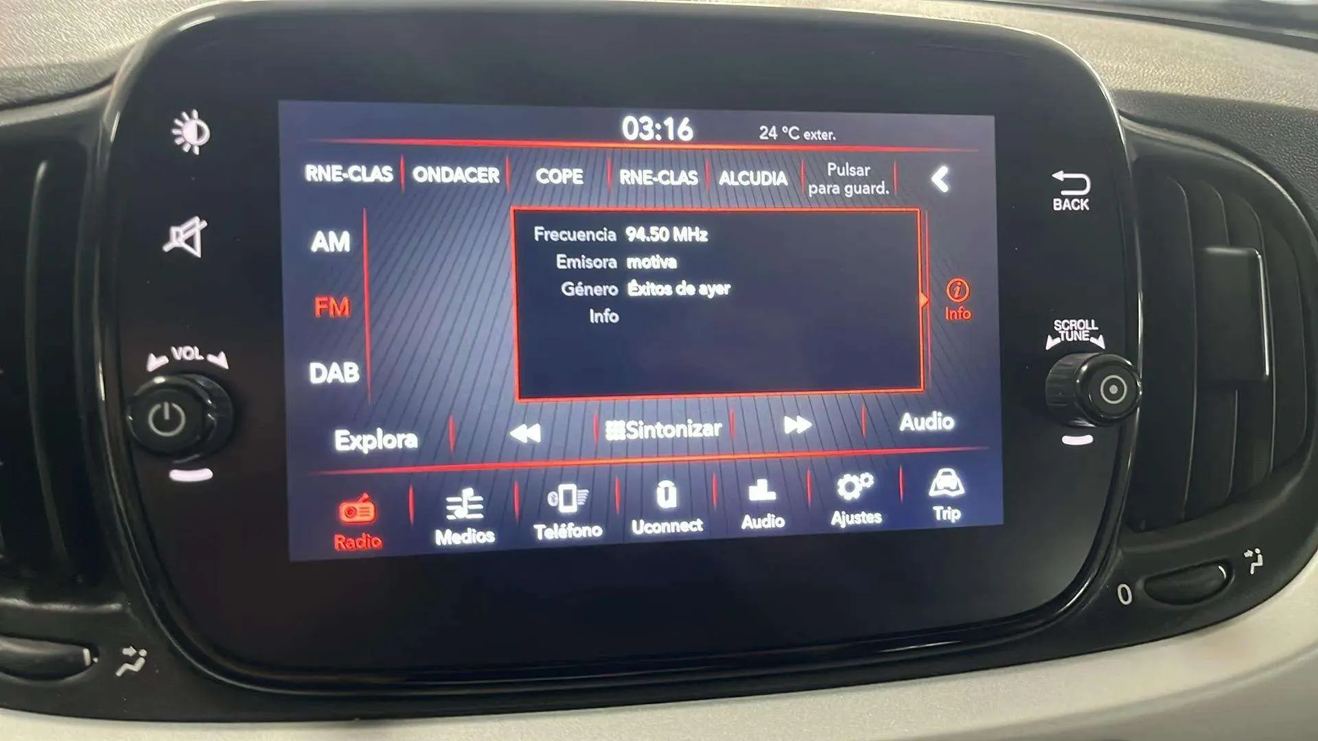 Fiat 500 Connect 1.0 Hybrid - foto 17