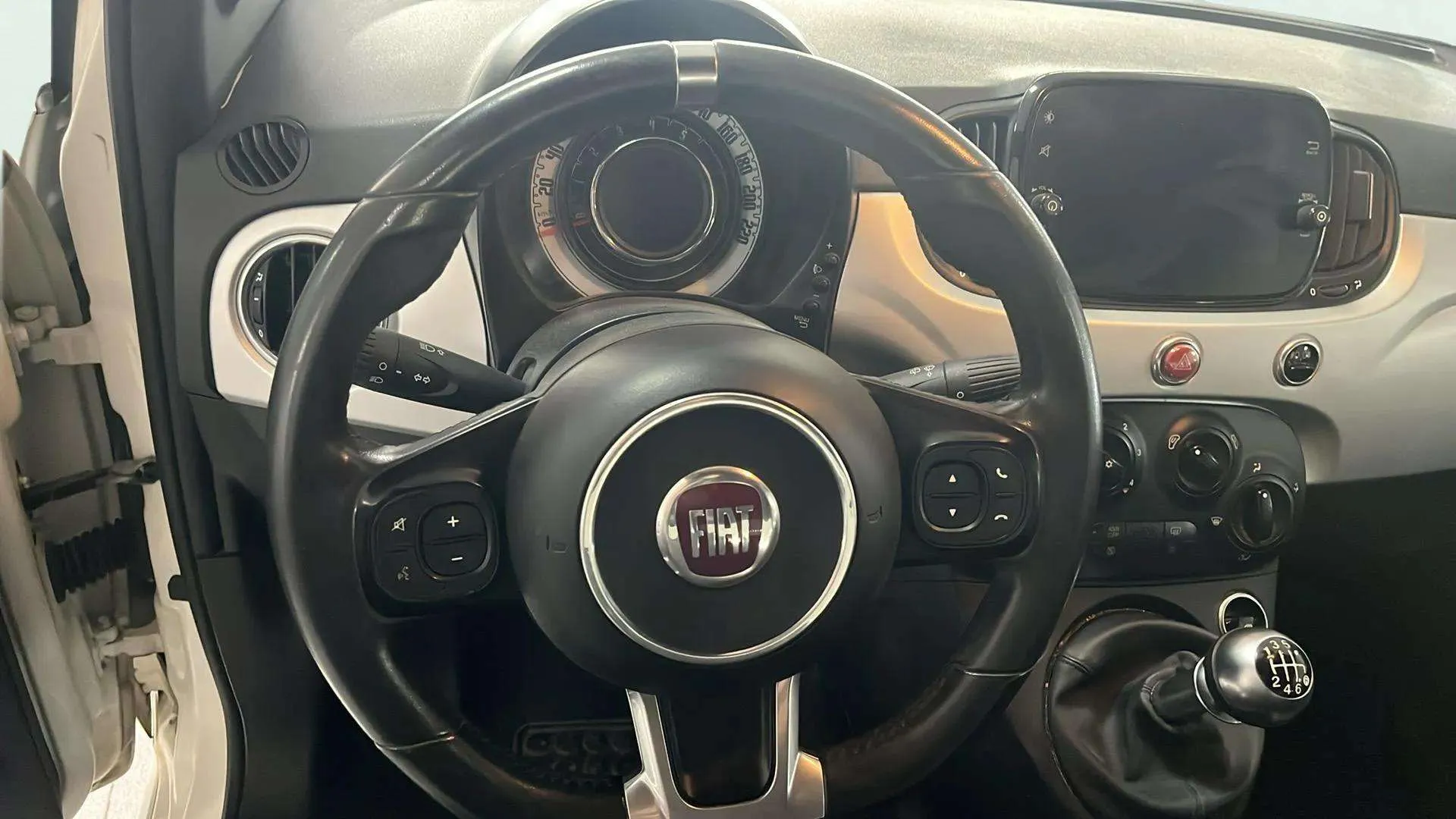 Fiat 500 Connect 1.0 Hybrid - foto 13