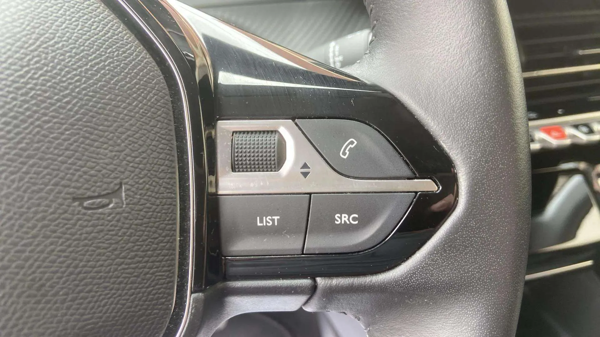 Peugeot 208 Allure Gasolina 100 - foto 15