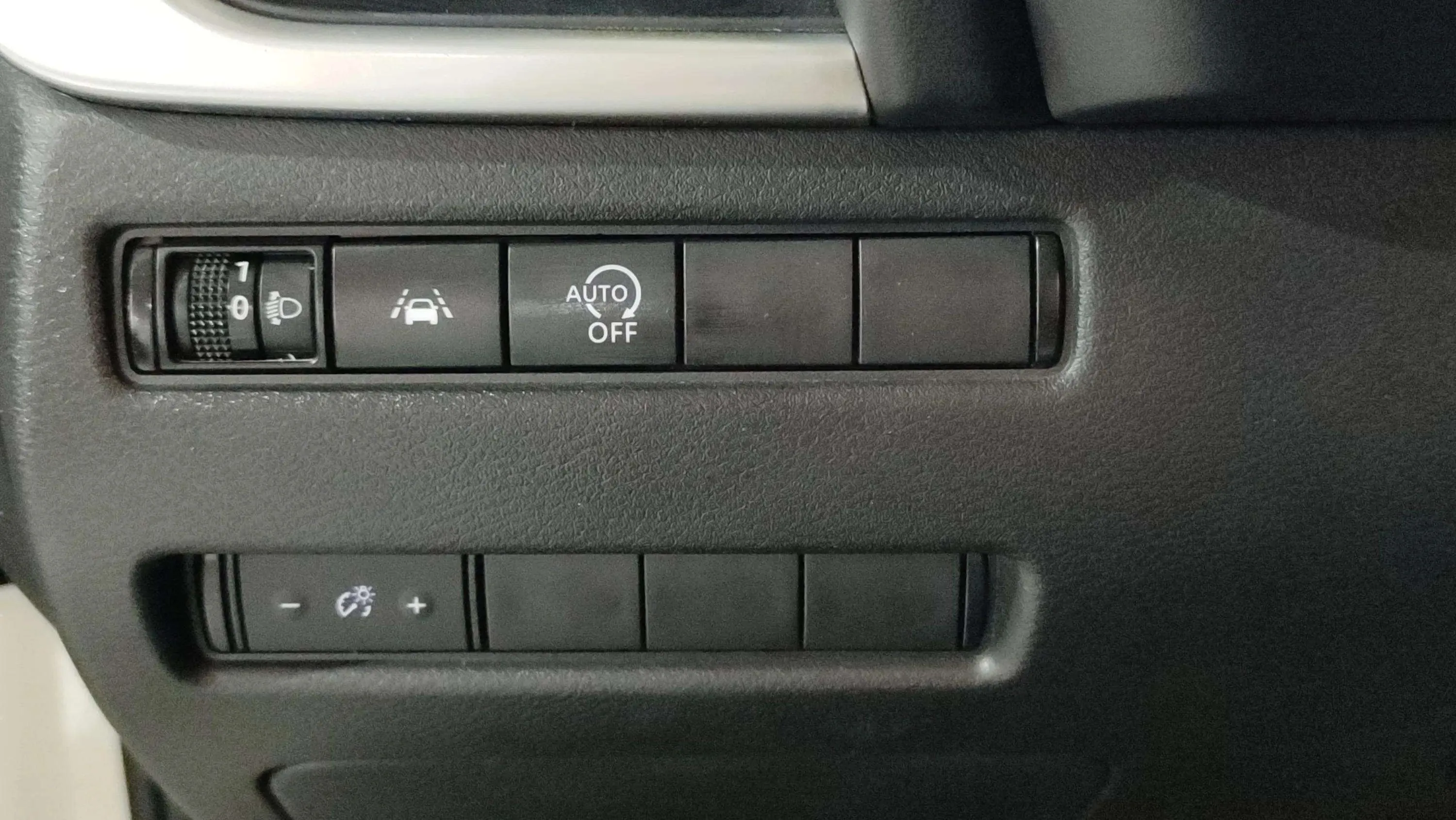 Nissan Qashqai DIG-T mHEV 4x2 Acenta - foto 8