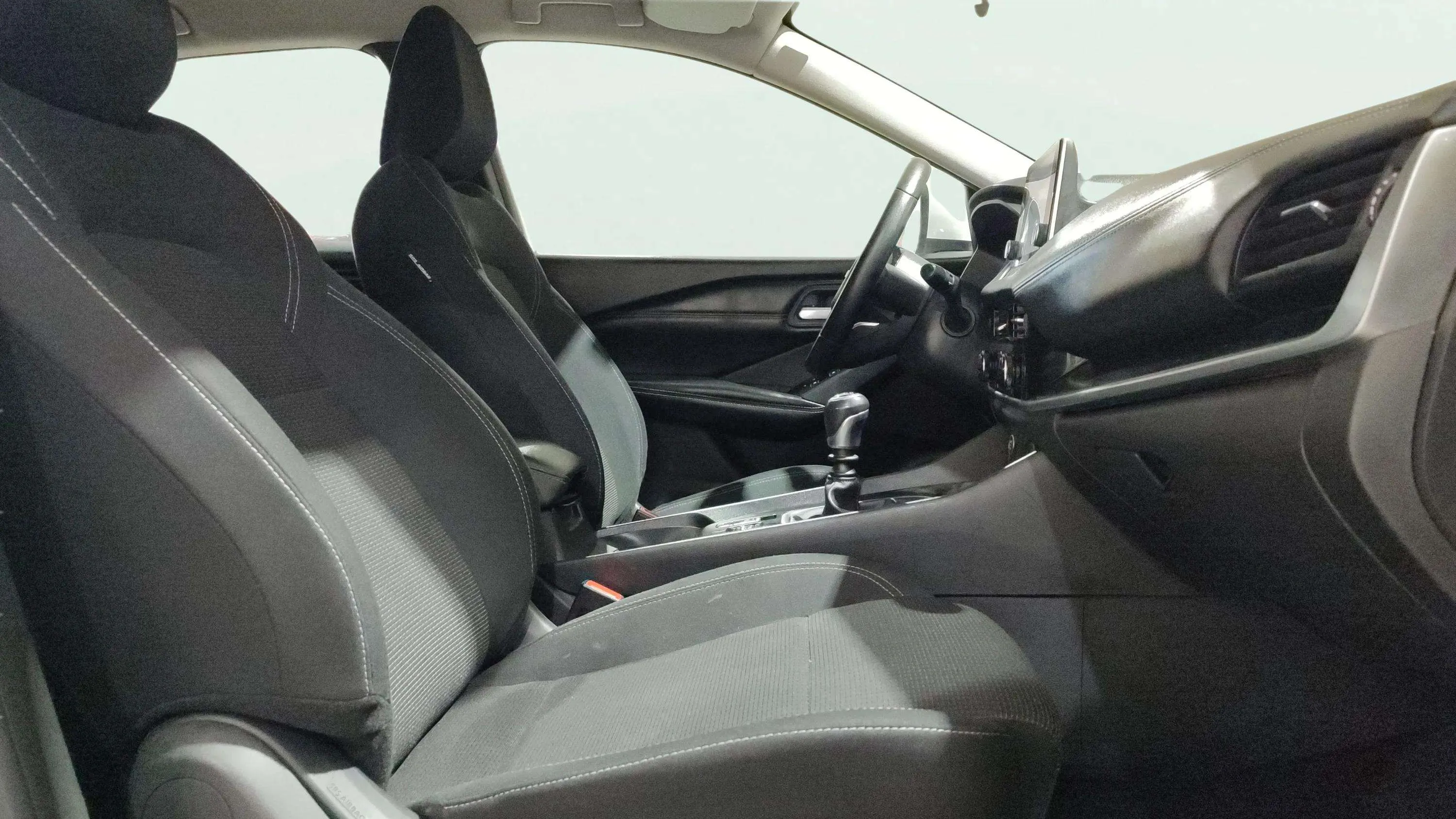 Nissan Qashqai DIG-T mHEV 4x2 Acenta - foto 21