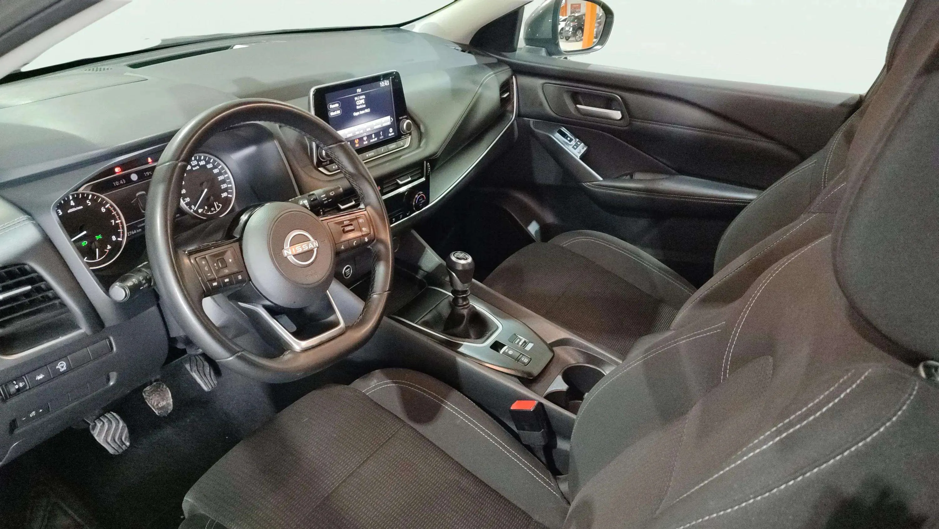 Nissan Qashqai DIG-T mHEV 4x2 Acenta - foto 7