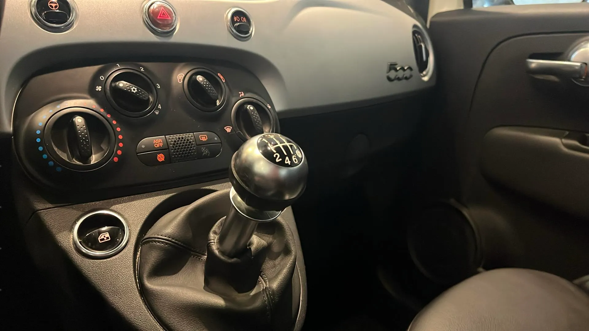Fiat 500 Connect 1.0 Hybrid - foto 19