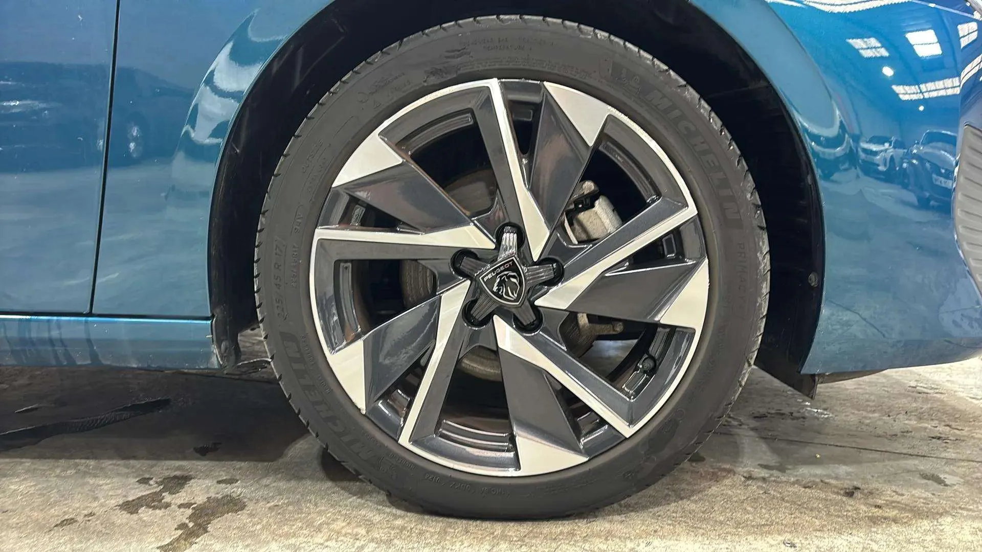Peugeot 308 Allure PureTech 130 - foto 27