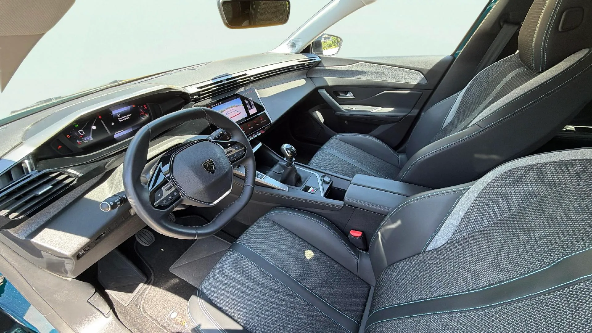 Peugeot 308 Allure PureTech 130 - foto 9