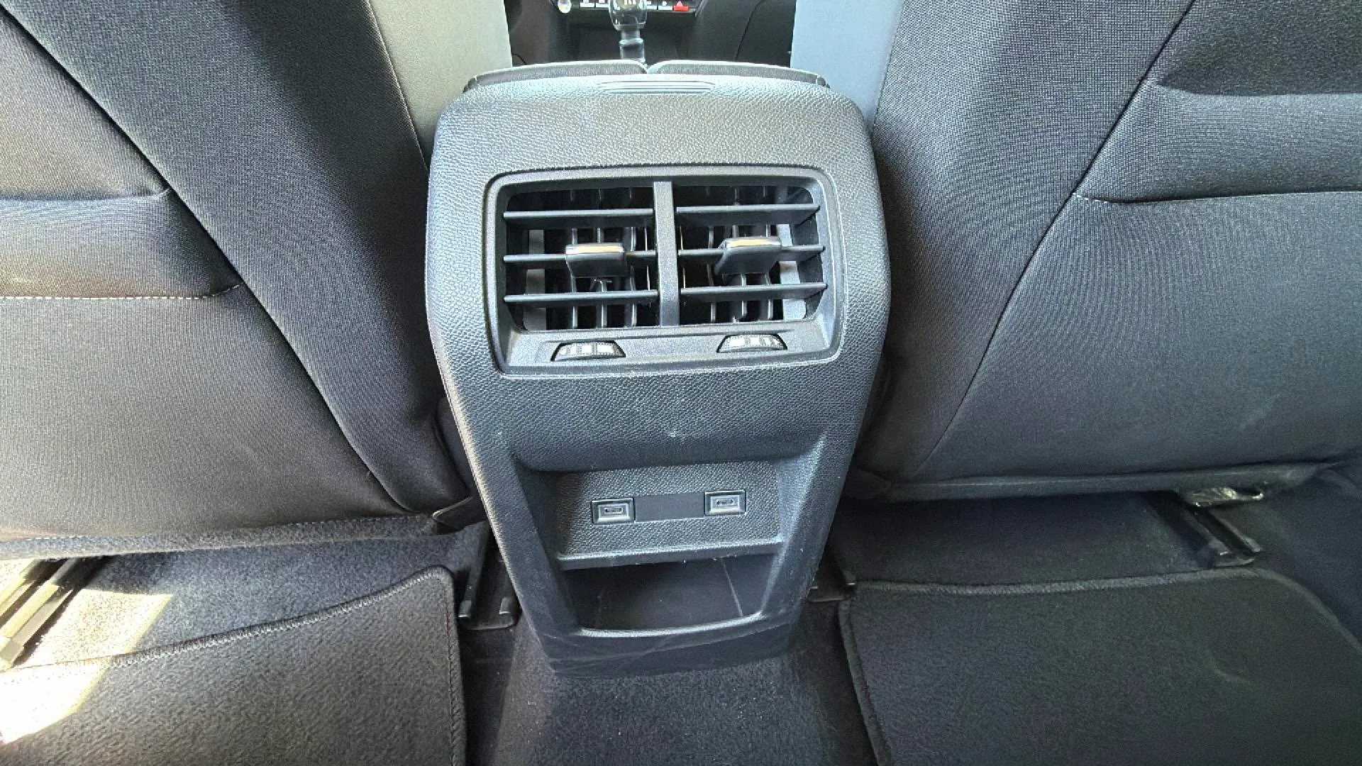 Peugeot 308 Allure PureTech 130 - foto 21