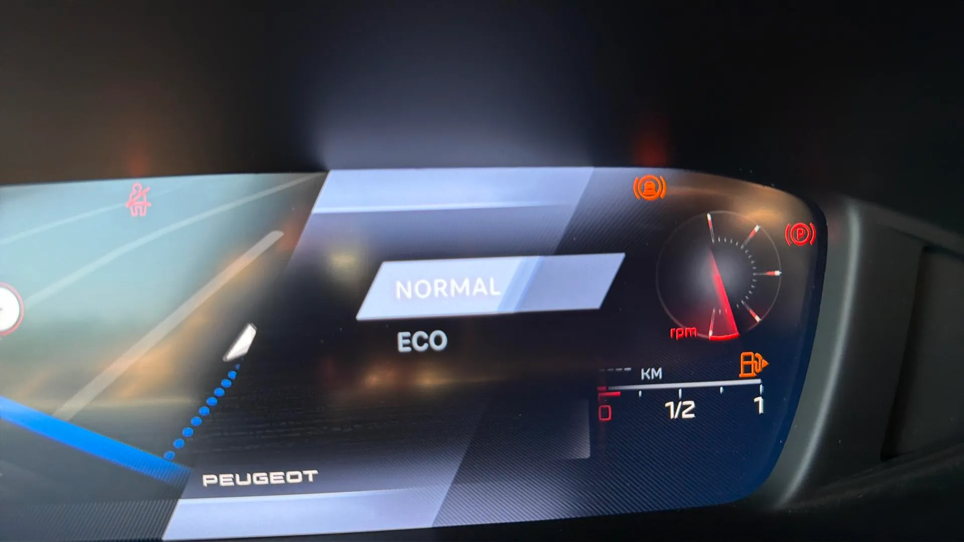 Peugeot 308 Allure PureTech 130 - foto 15