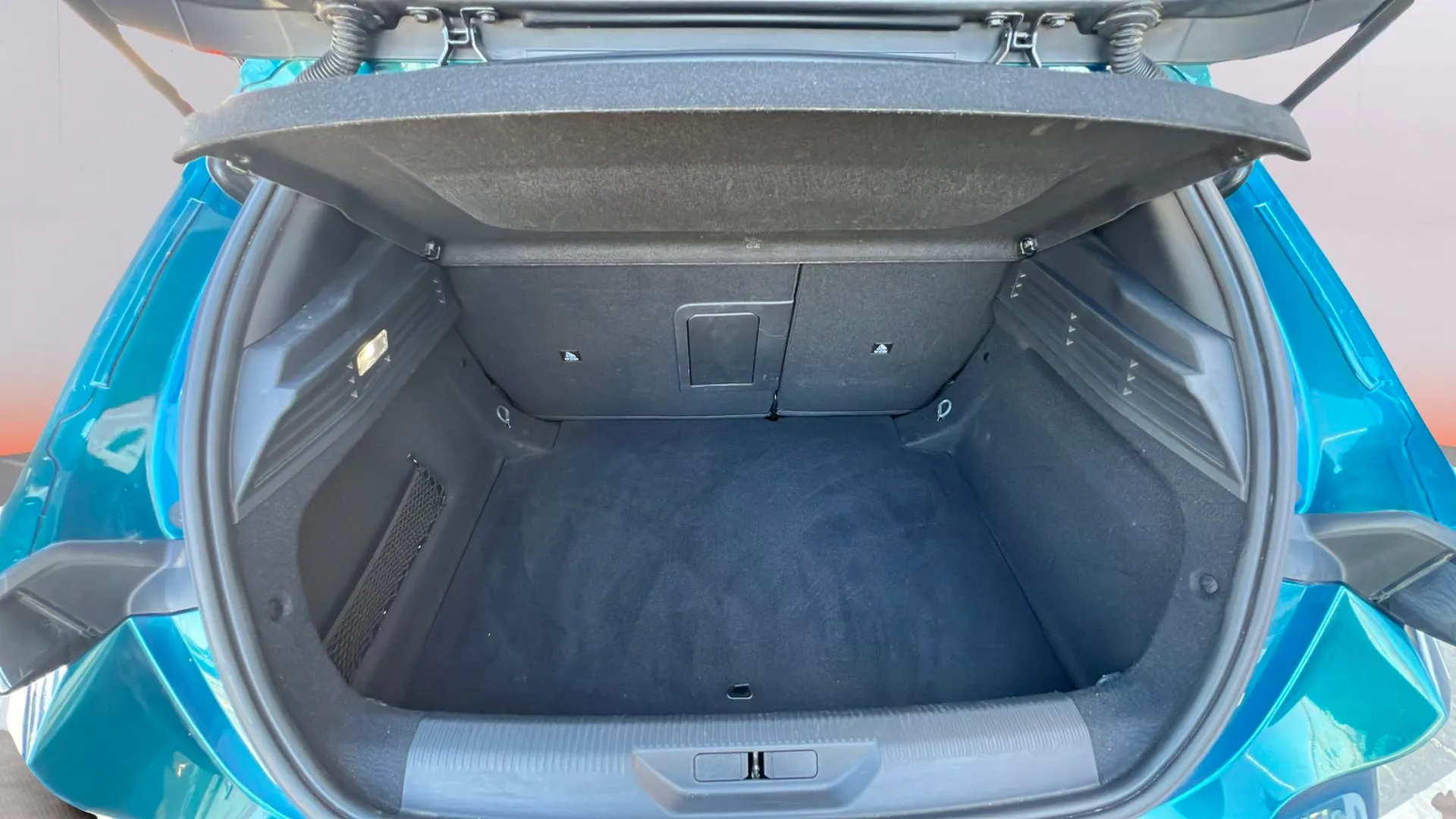 Peugeot 308 Allure PureTech 130 - foto 16