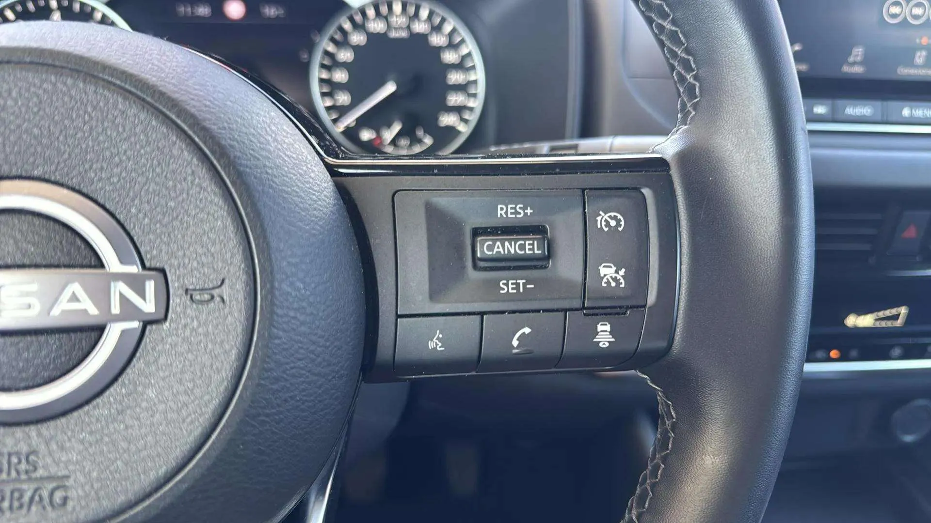 Nissan Qashqai DIG-T mHEV 4x2 Acenta - foto 15