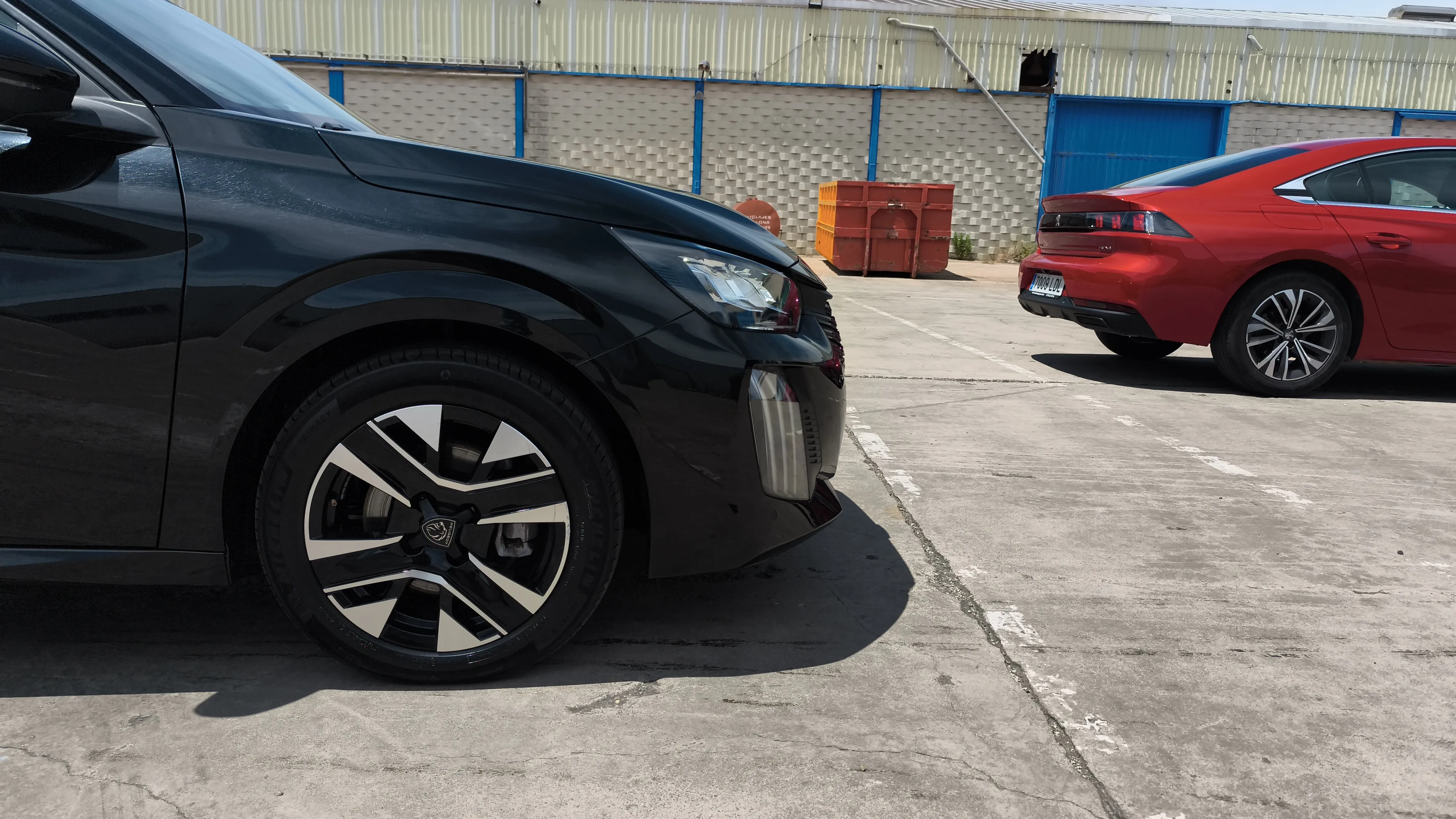 Peugeot 208 Allure Gasolina 100 - foto 17