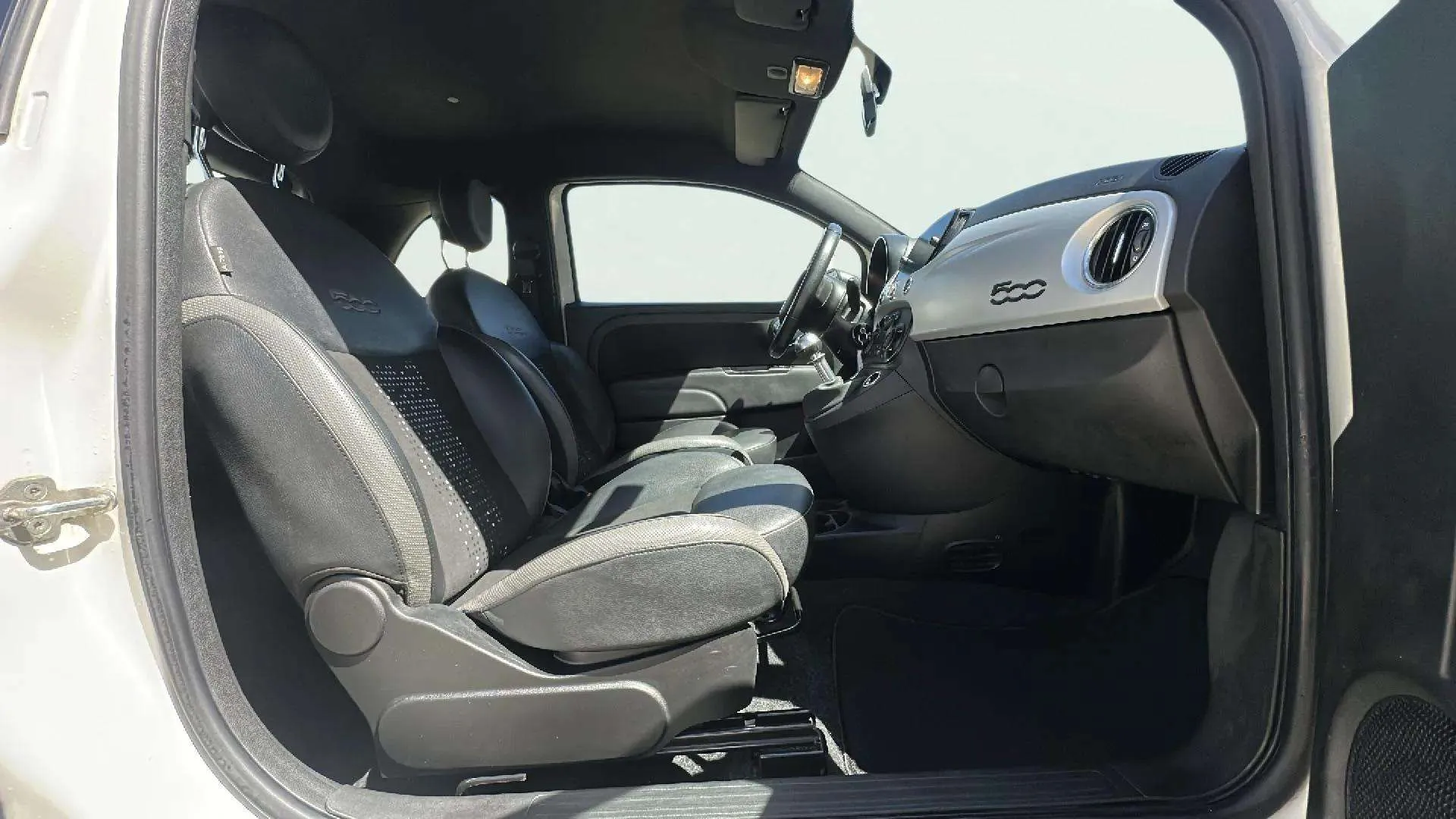 Fiat 500 Club 1.0 Hybrid - foto 13