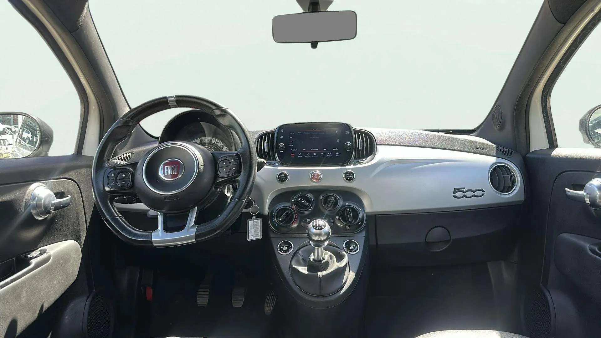Fiat 500 Club 1.0 Hybrid - foto 28