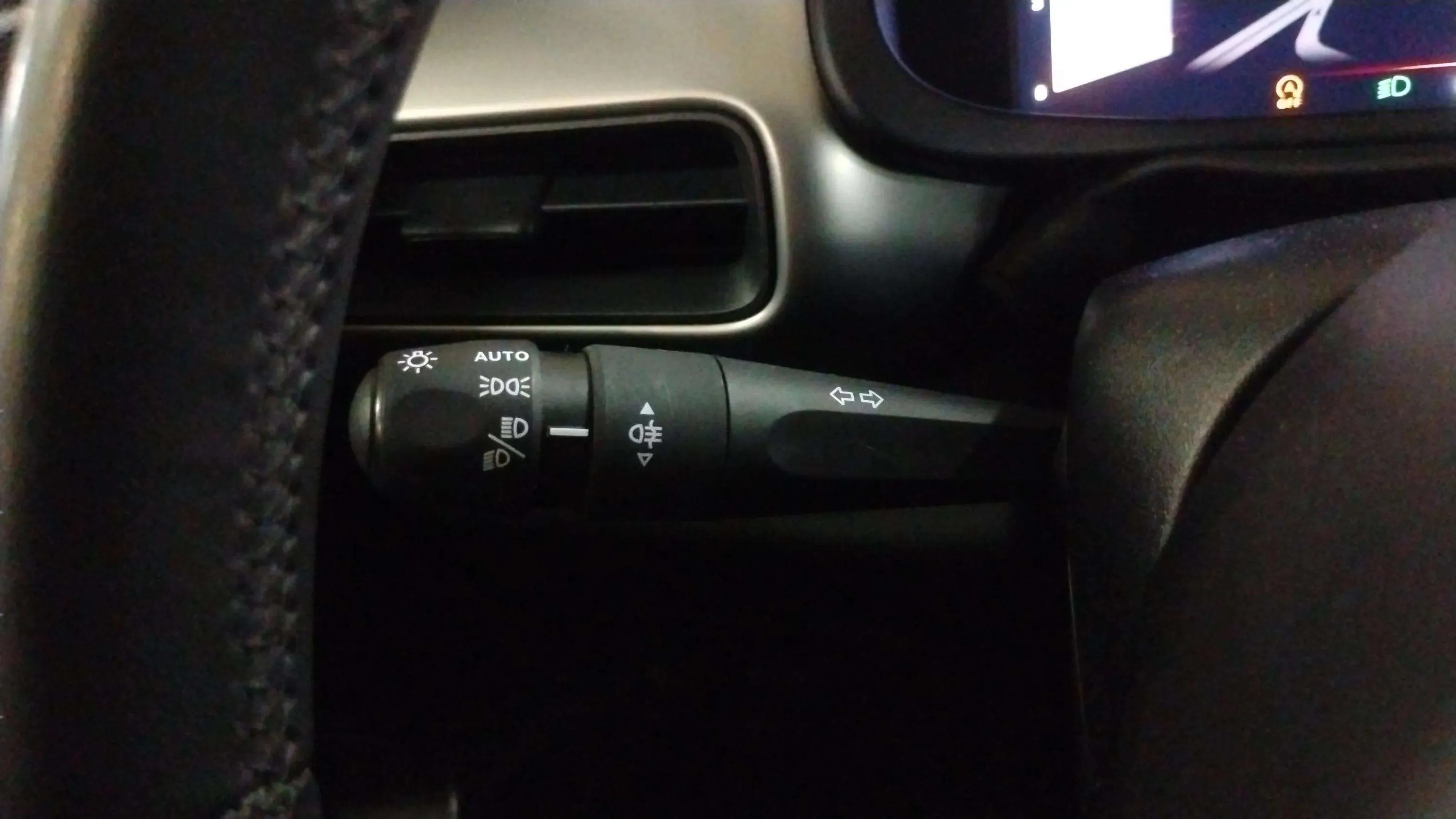 Jeep Avenger 1.2 G 1st Edition - foto 23