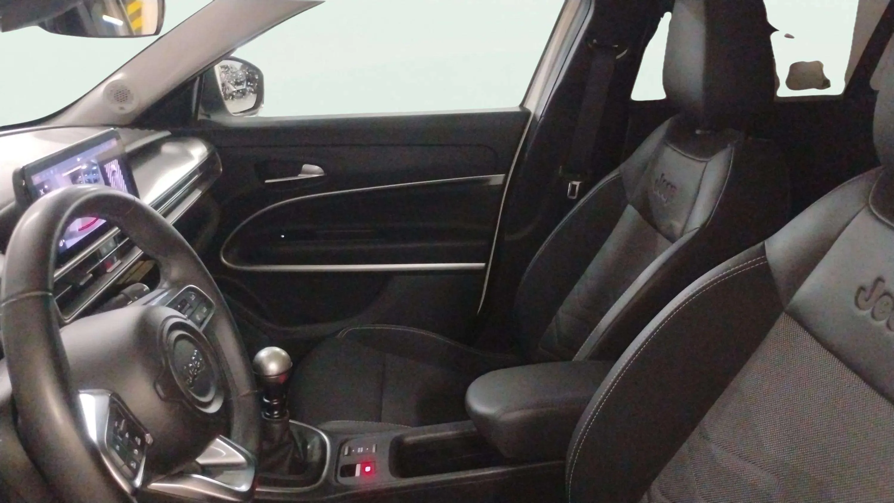 Jeep Avenger 1.2 G 1st Edition - foto 6