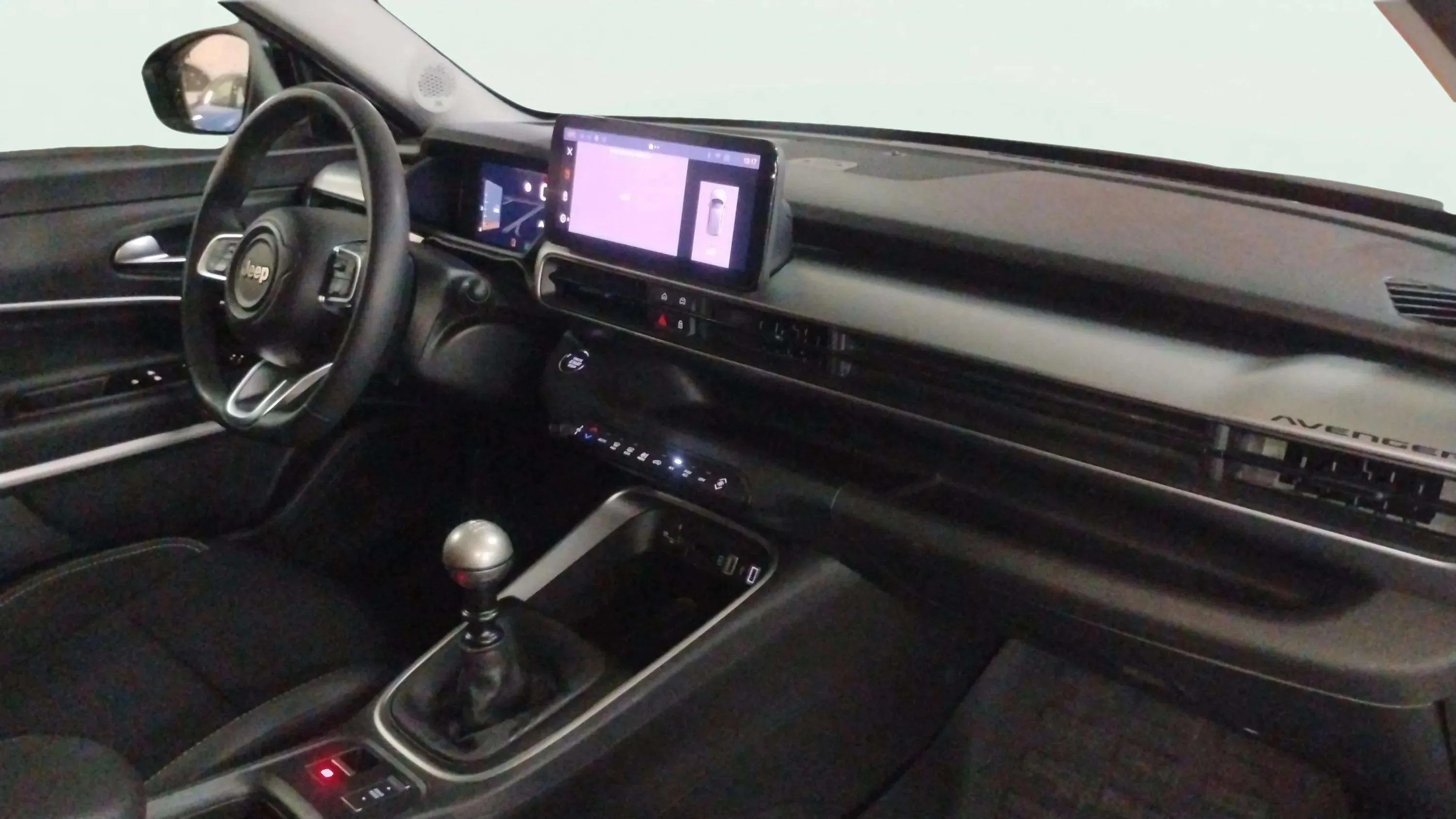 Jeep Avenger 1.2 G 1st Edition - foto 8