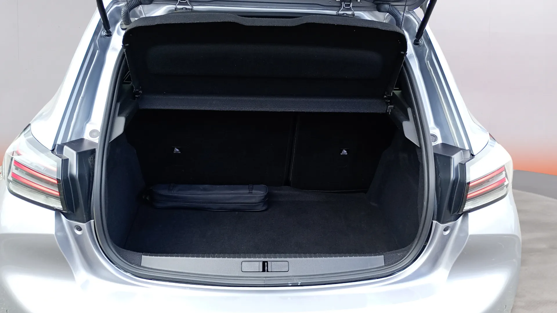 Peugeot 208 Allure Gasolina 100 - foto 9