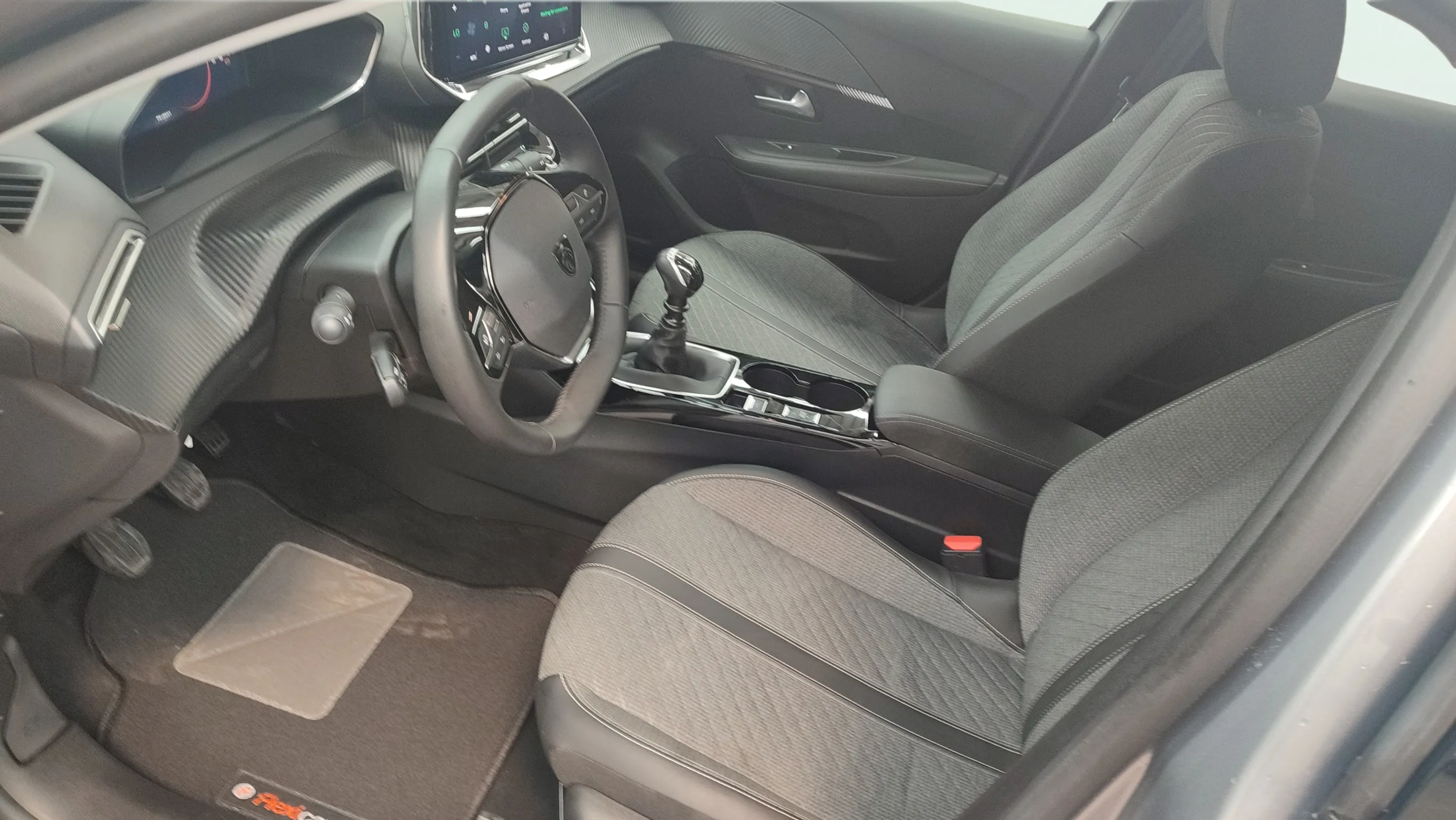 Peugeot 208 Allure Gasolina 100 - foto 18