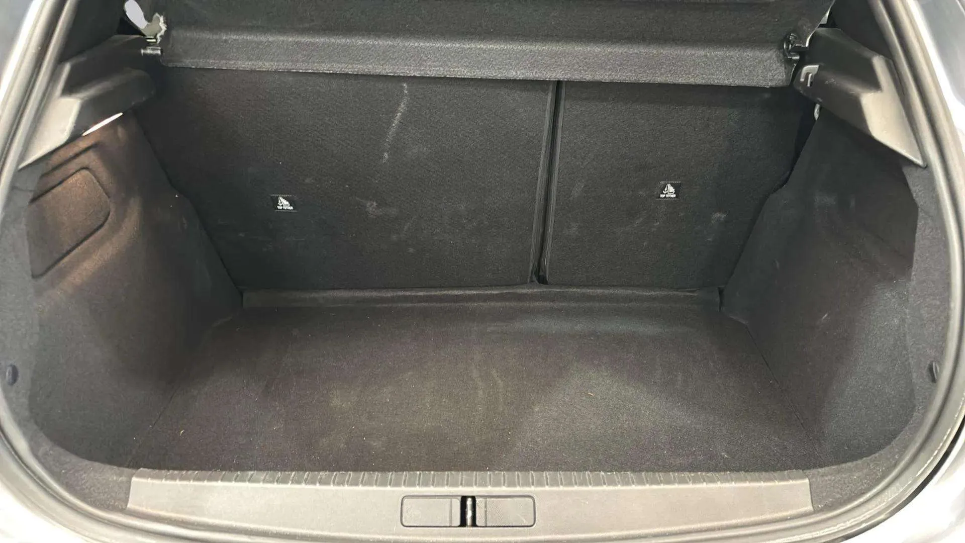 Peugeot 208 Allure Gasolina 100 - foto 9