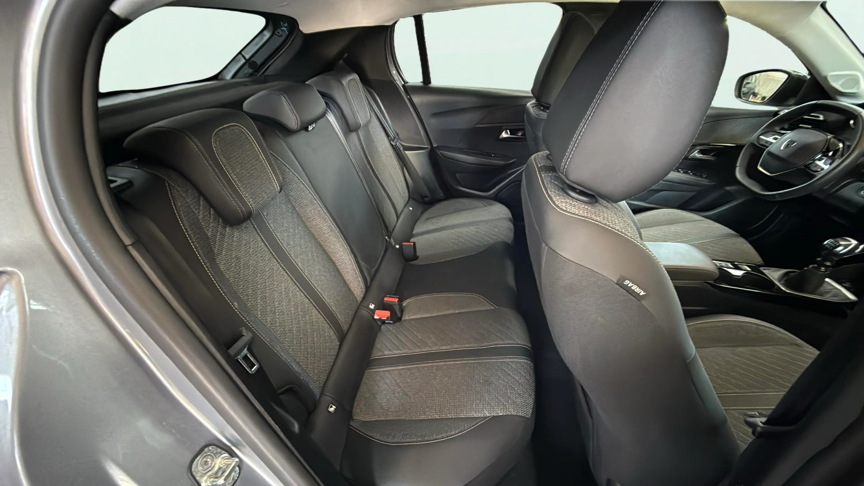 Peugeot 208 Allure Gasolina 100 - foto 16
