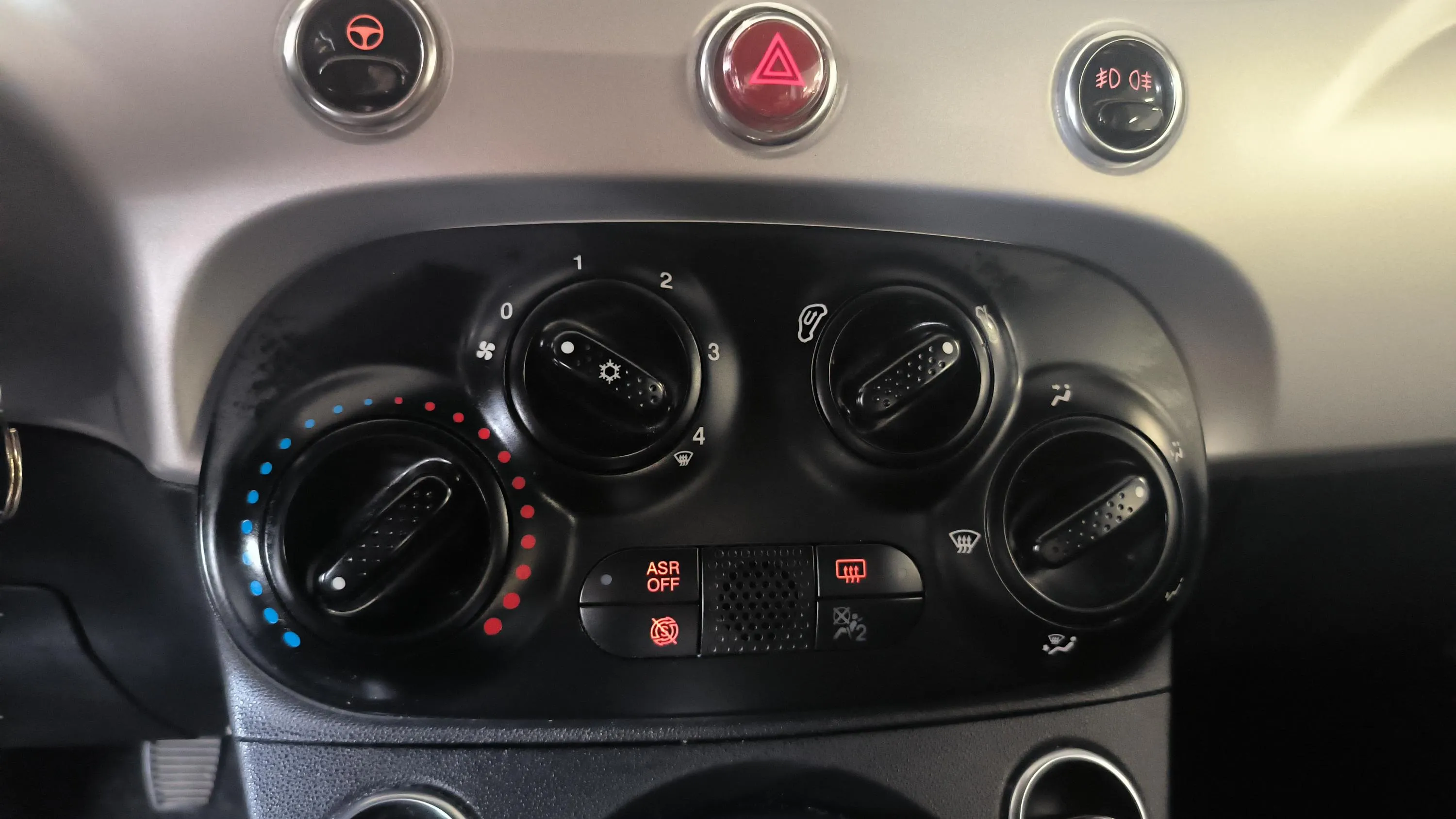 Fiat 500 Connect 1.0 Hybrid - foto 20