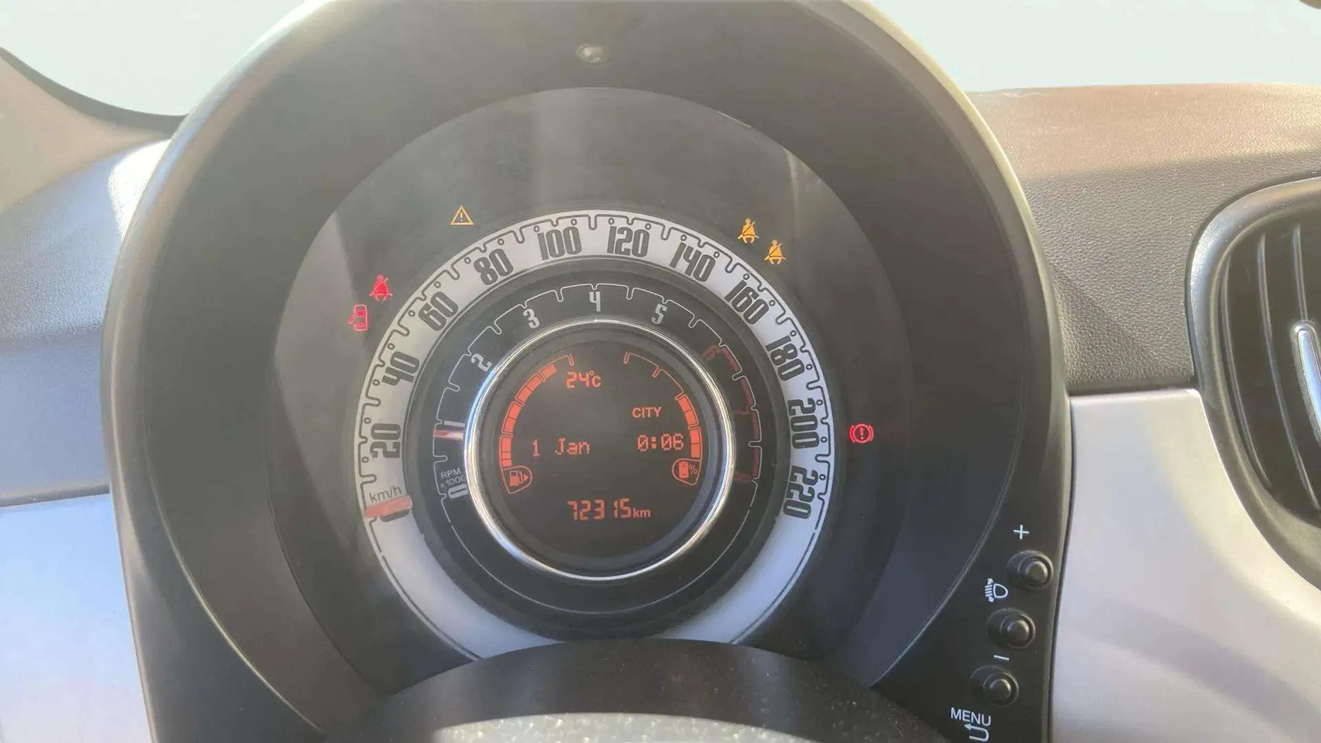 Fiat 500 Connect 1.0 Hybrid - foto 17