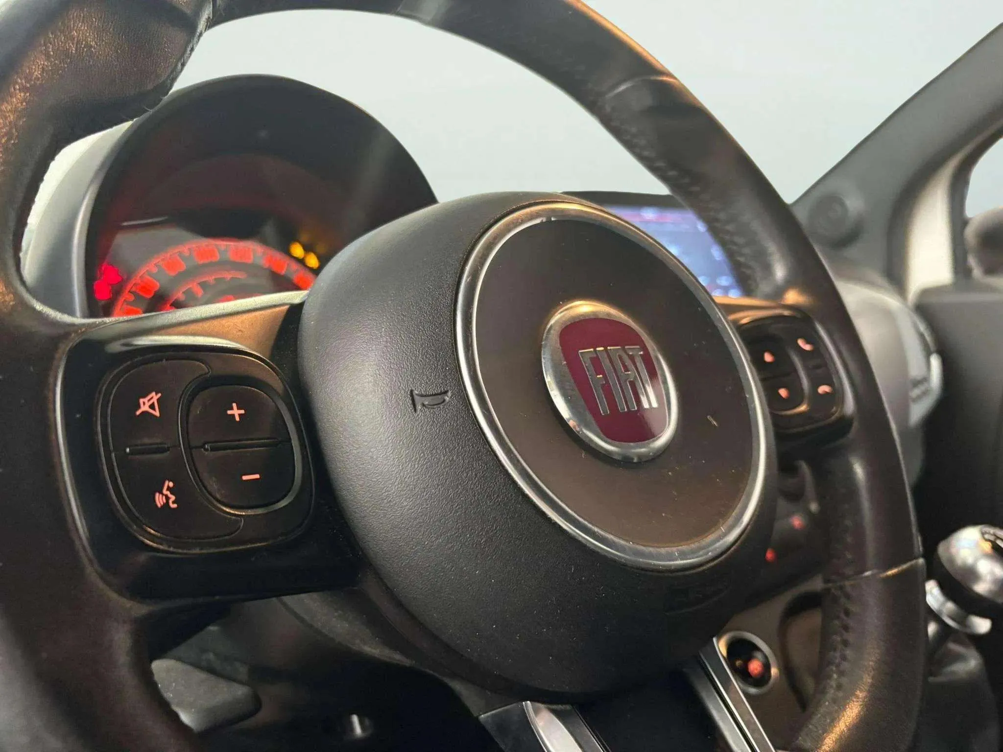 Fiat 500 Sport 1.0 Hybrid - foto 7