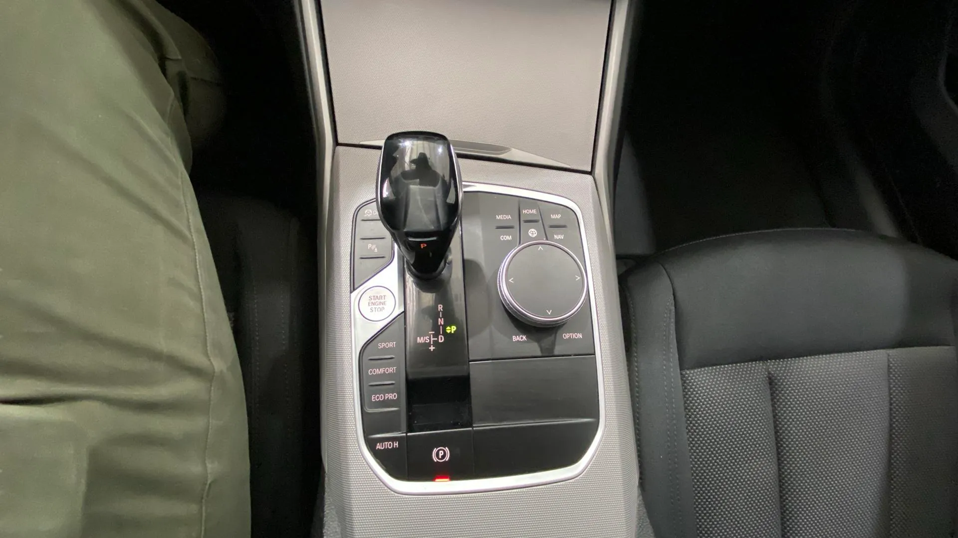 BMW Serie 3 320d .Touring - foto 25