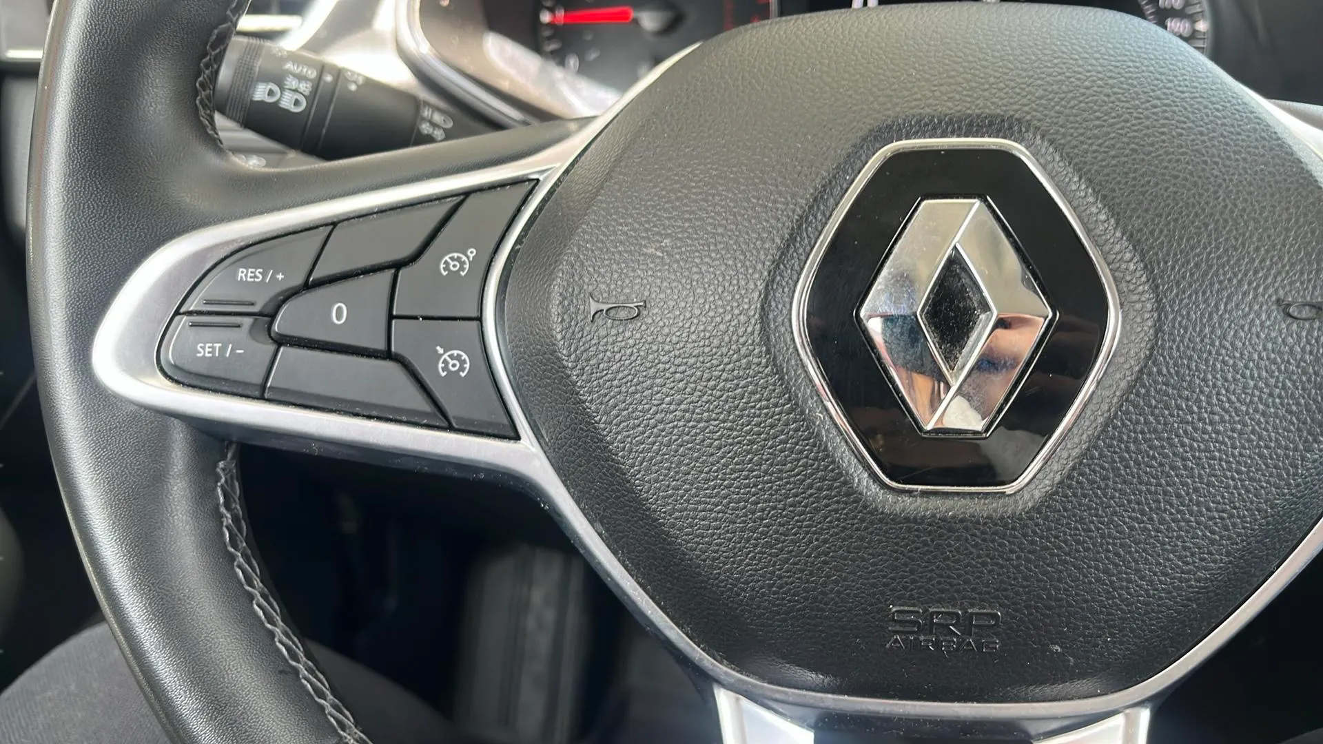 Renault Clio Business TCe - foto 13