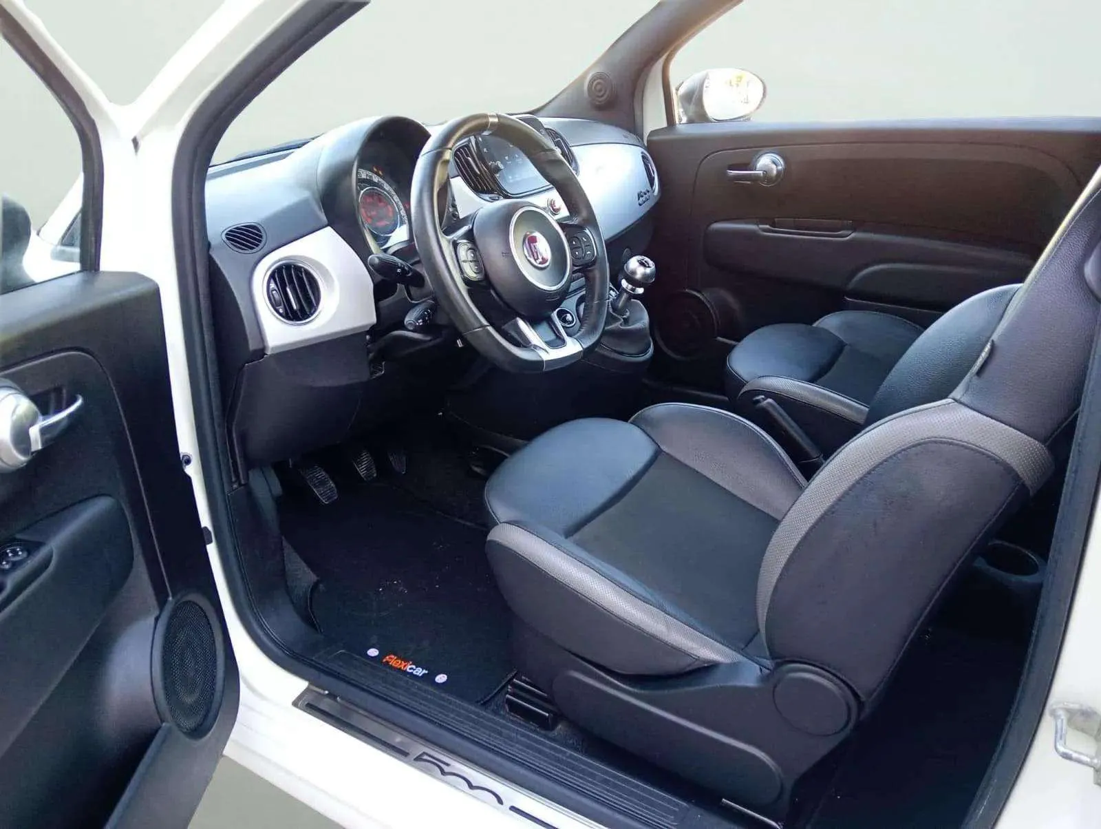 Fiat 500 Connect 1.0 Hybrid - foto 10