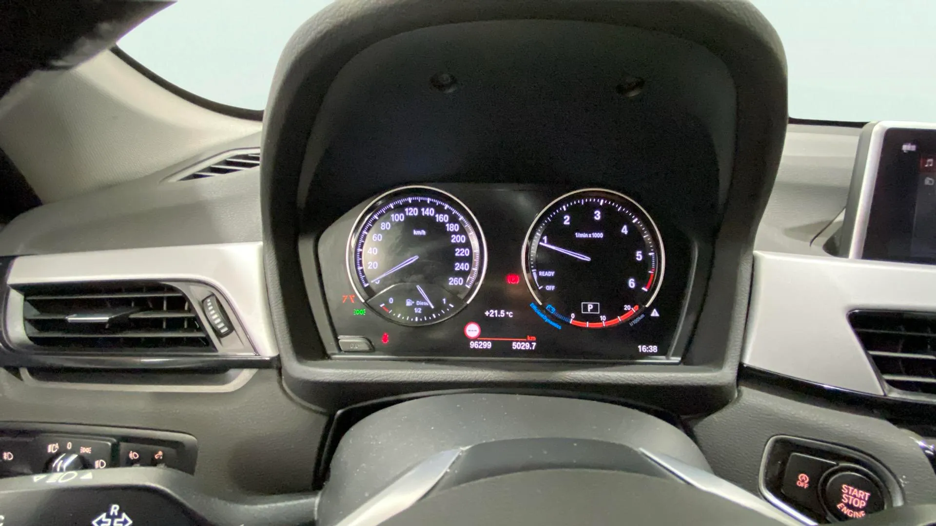 BMW X1 xDrive20dA - foto 12