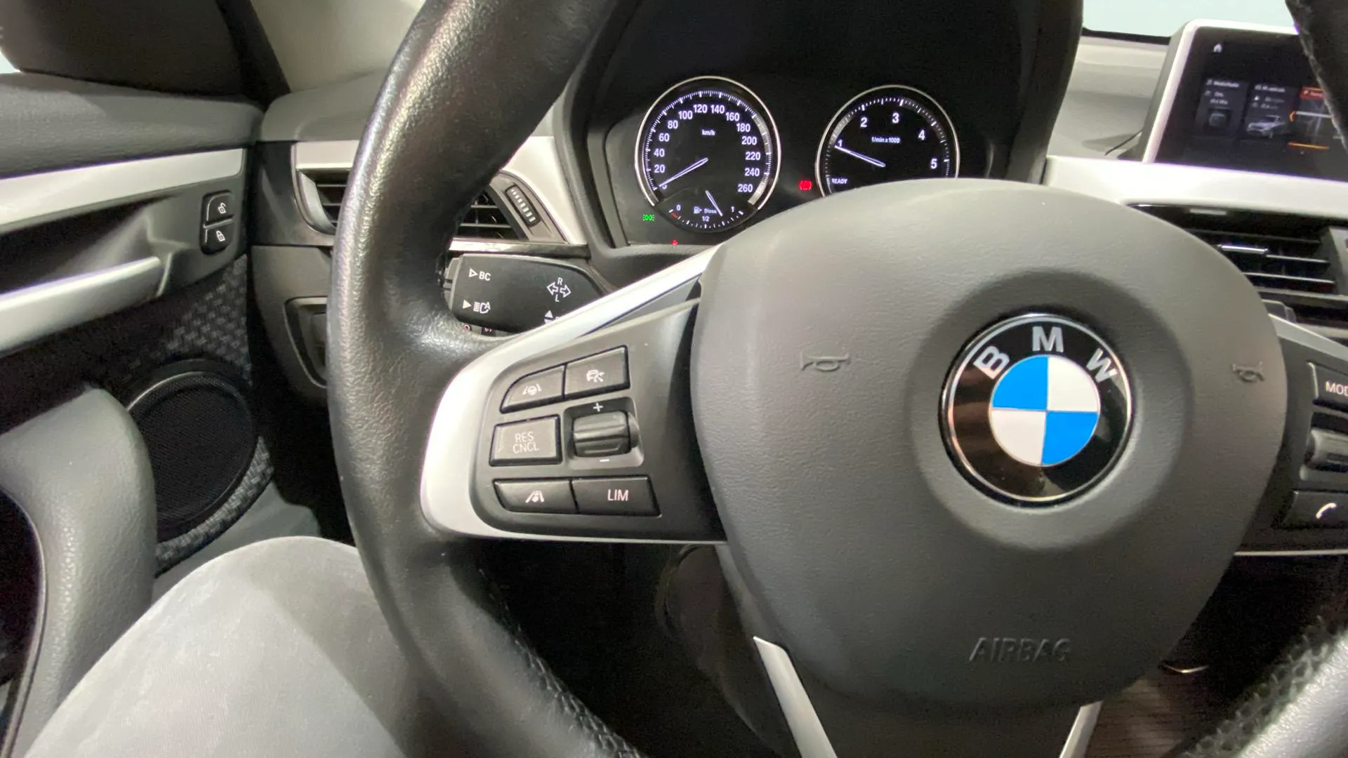 BMW X1 xDrive20dA - foto 28