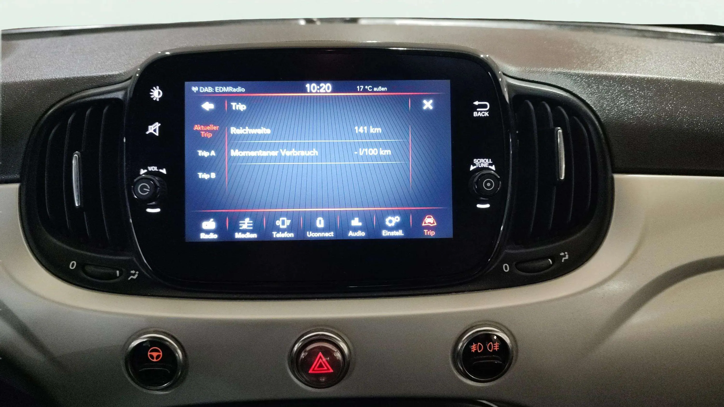 Fiat 500 Connect 1.0 Hybrid - foto 9