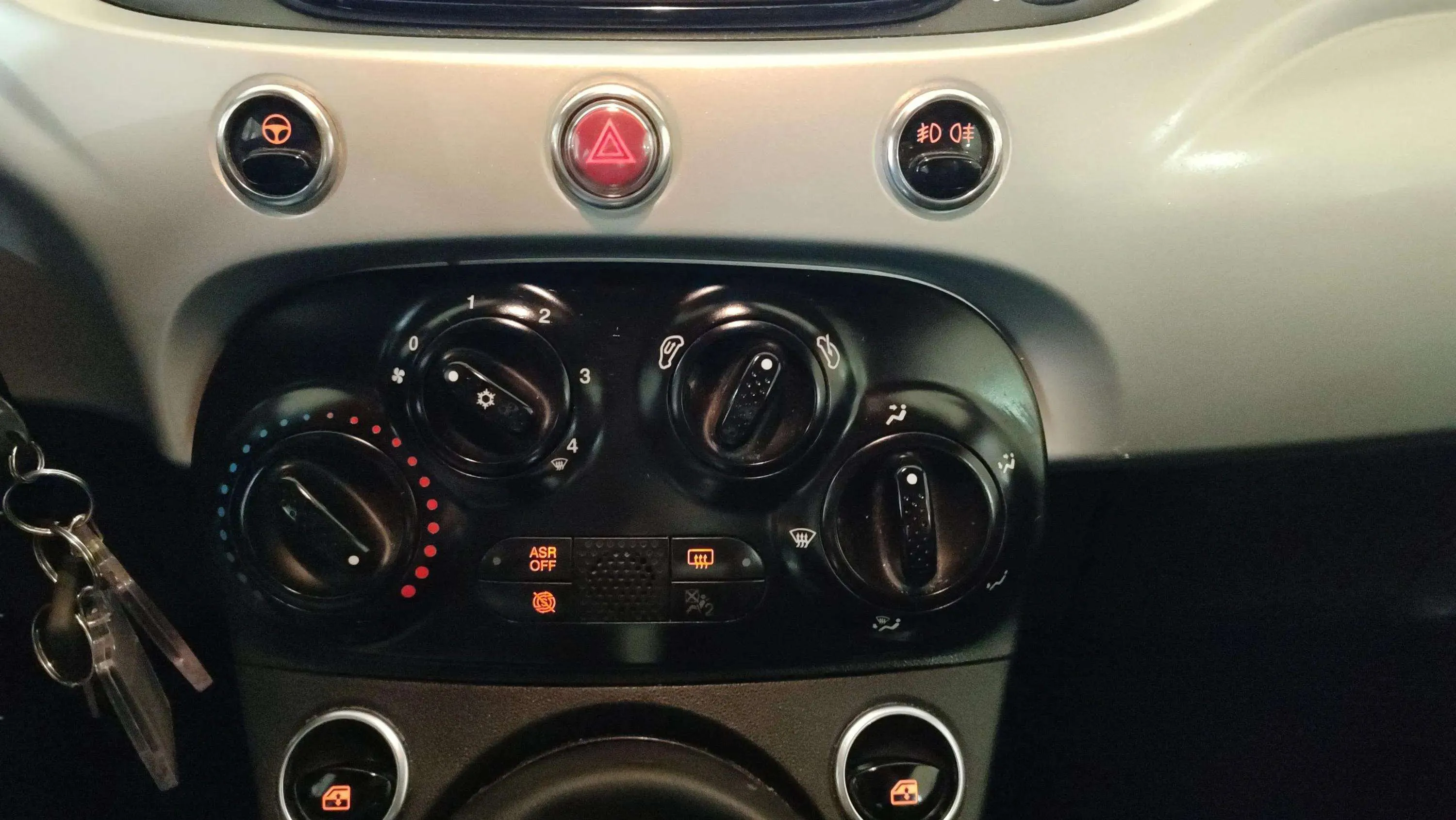 Fiat 500 Connect 1.0 Hybrid - foto 15