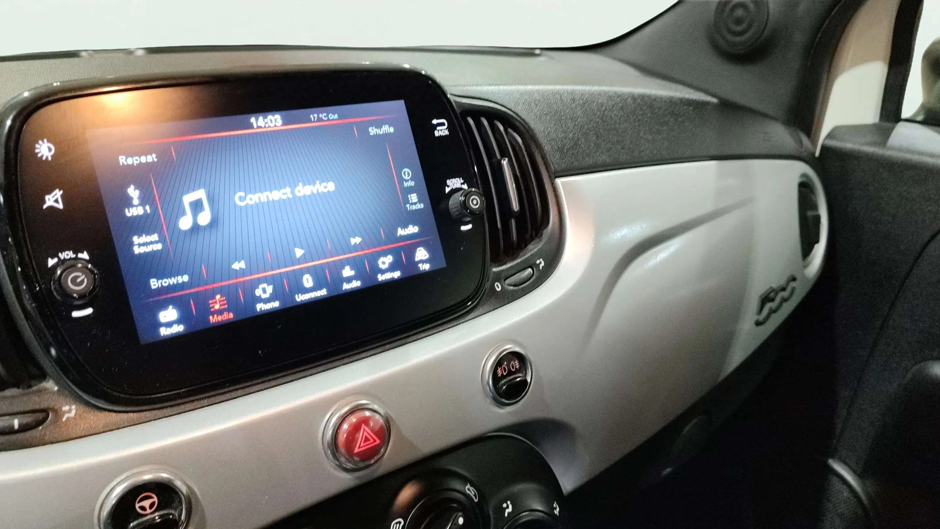 Fiat 500 Connect 1.0 Hybrid - foto 14
