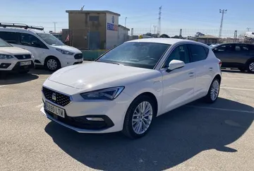 seat leon 14 e hybrid dsg 6 s amps xcellence go l hibrido no enchufable automatica arval barcelona 903000000243231