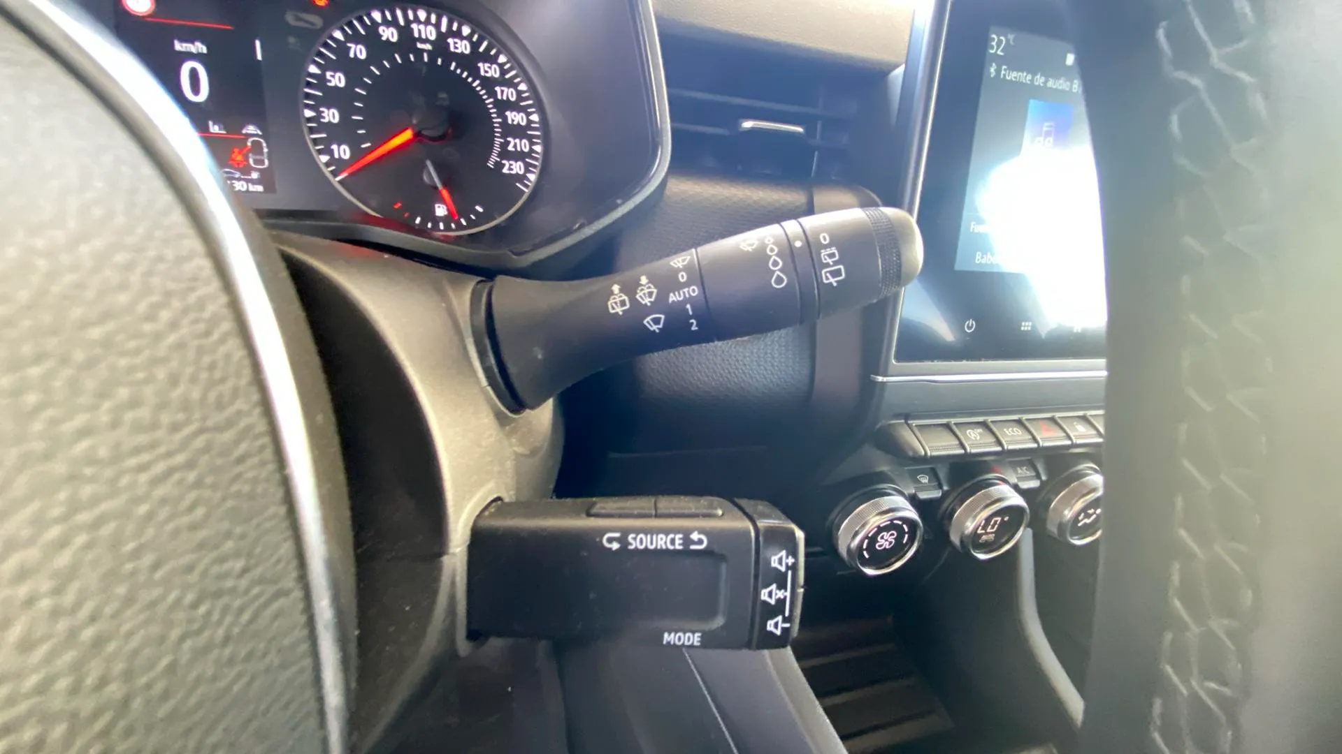 Renault Clio Business TCe - foto 15