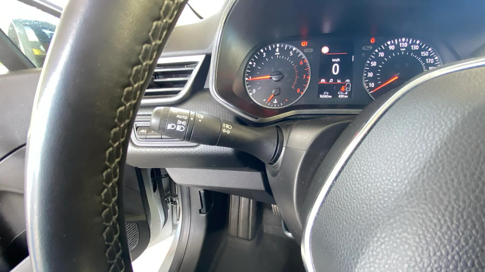 Renault Clio Business TCe - foto 16
